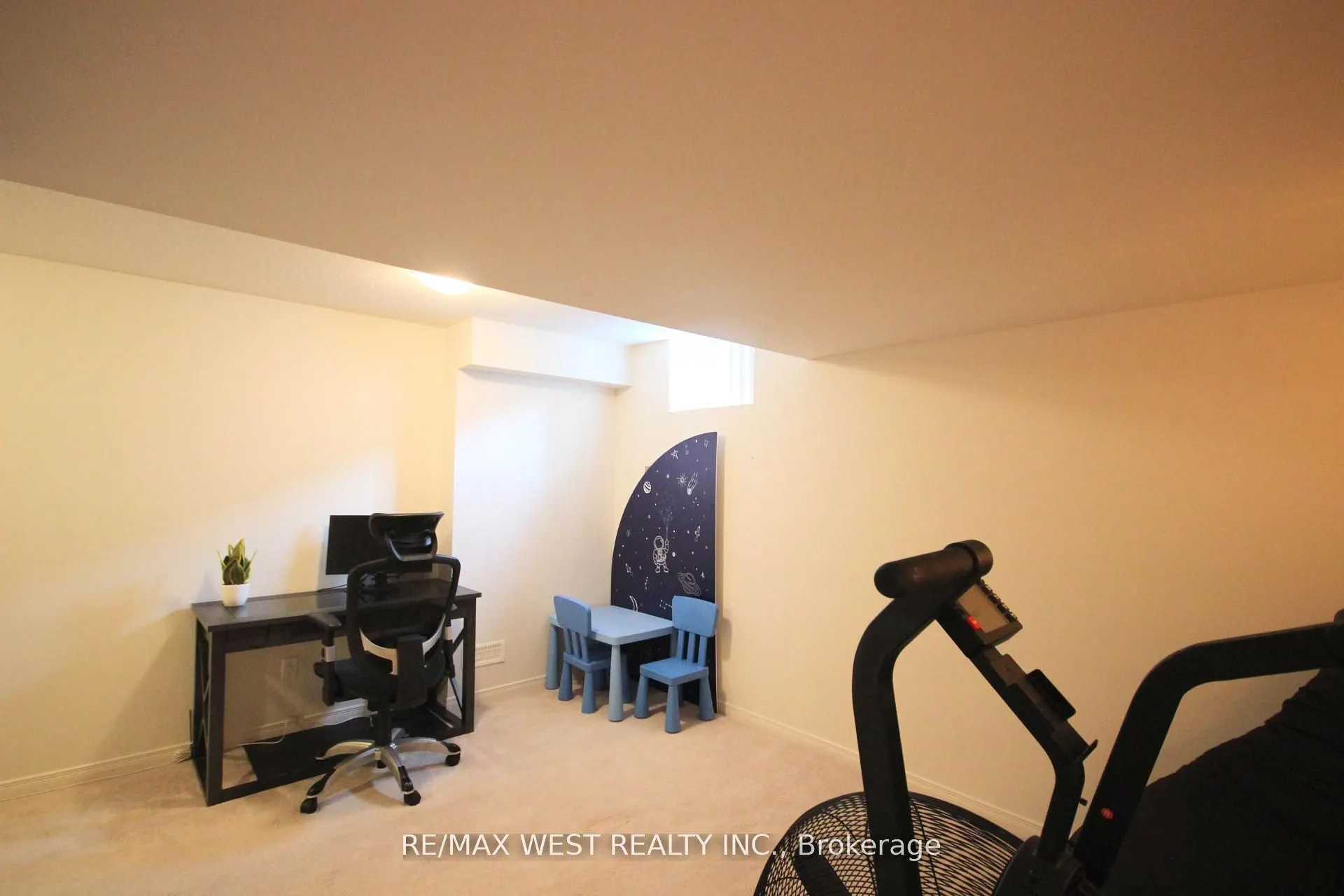 57 Utopia Way, #39