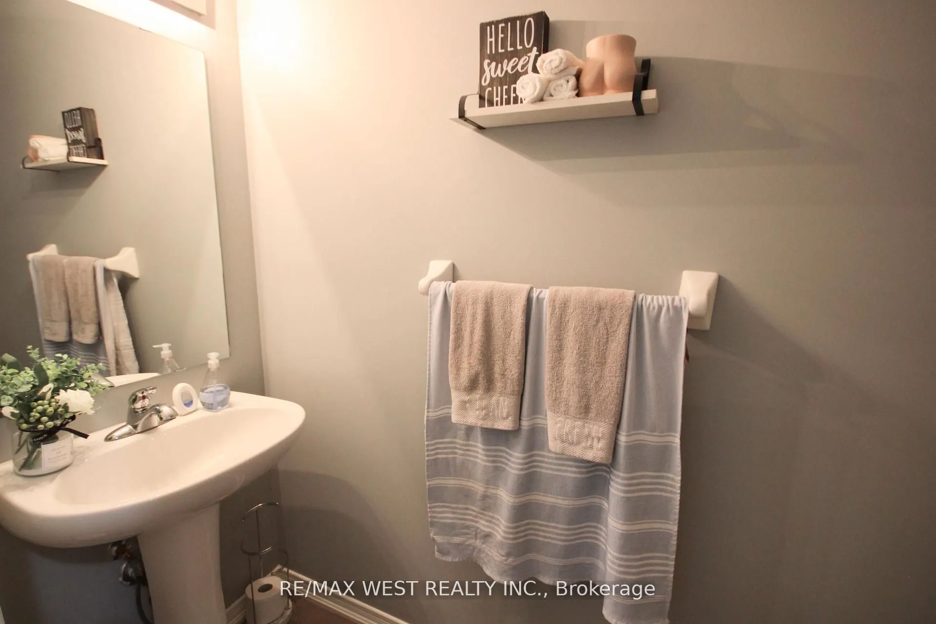 57 Utopia Way, #39
