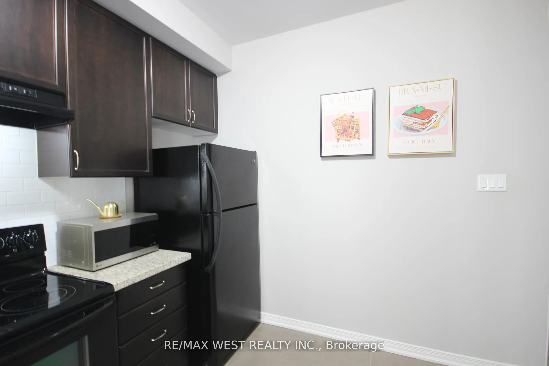 57 Utopia Way, #39