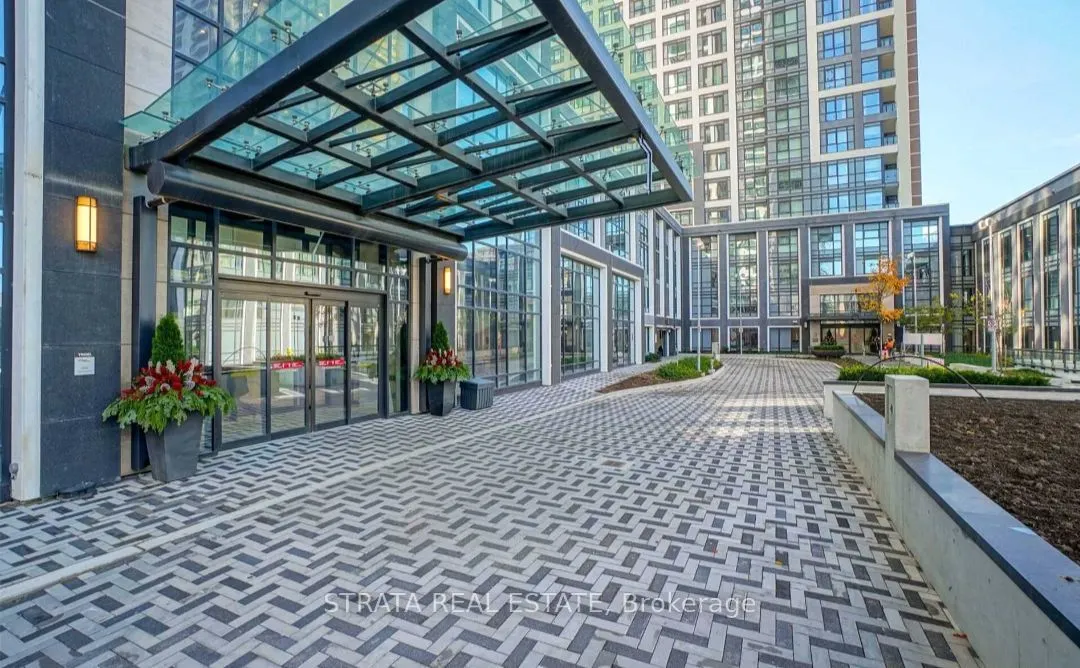 7 Mabelle Avenue, #1606