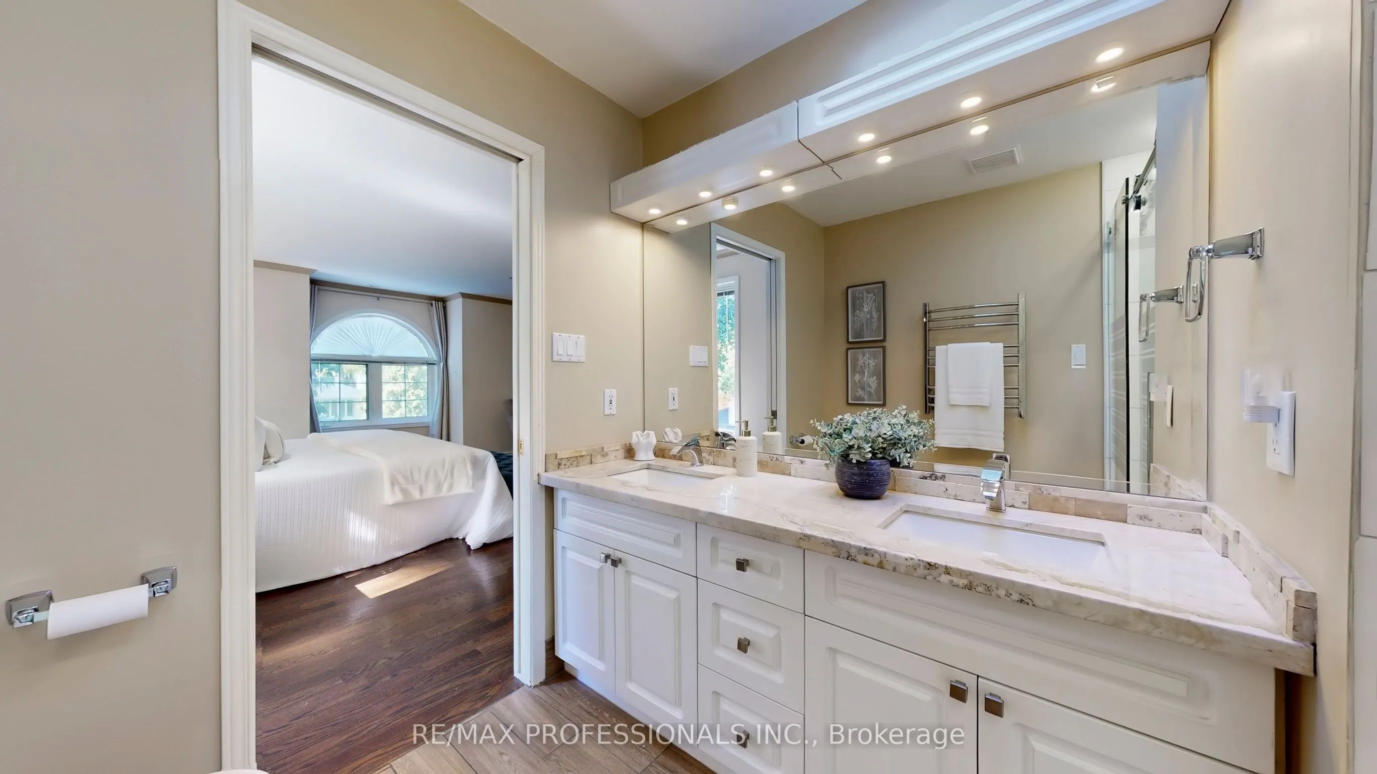 5 Grasspoint Crescent