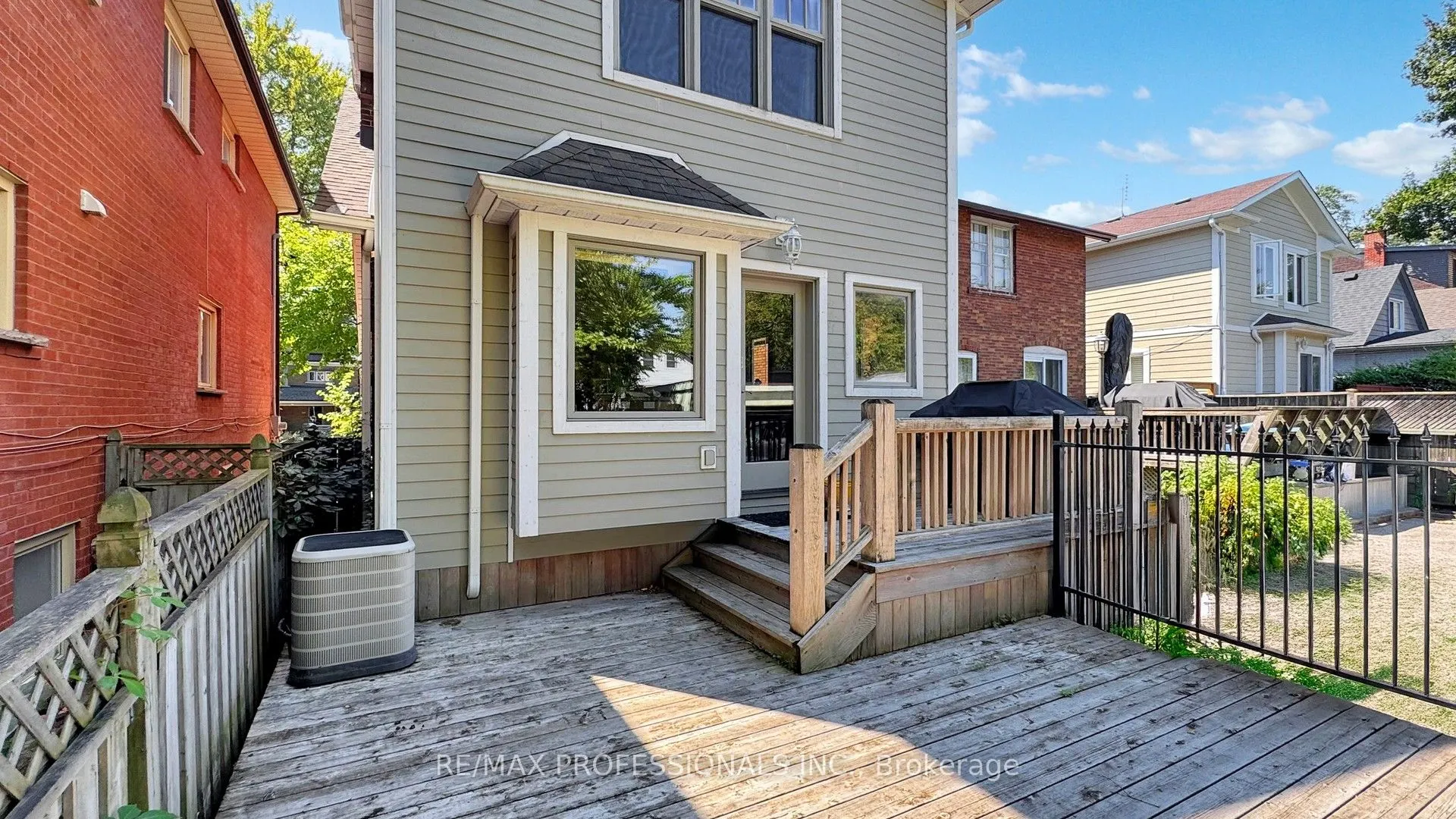 49 Albert Avenue