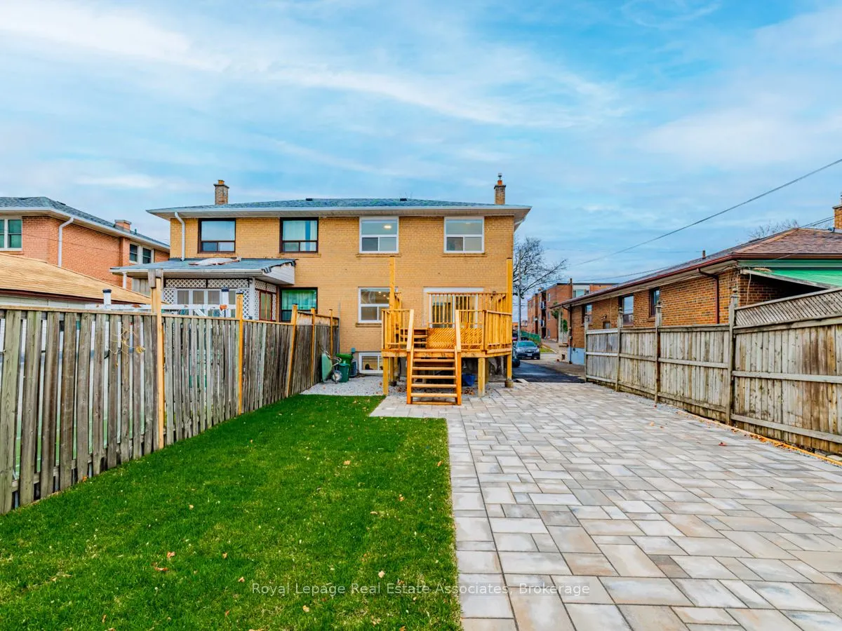 14 Damask Avenue