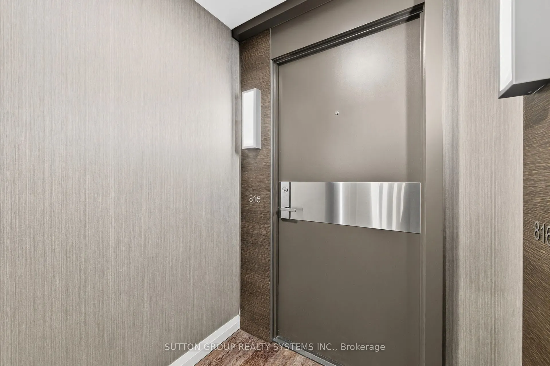 60 Annie Craig Drive, #815