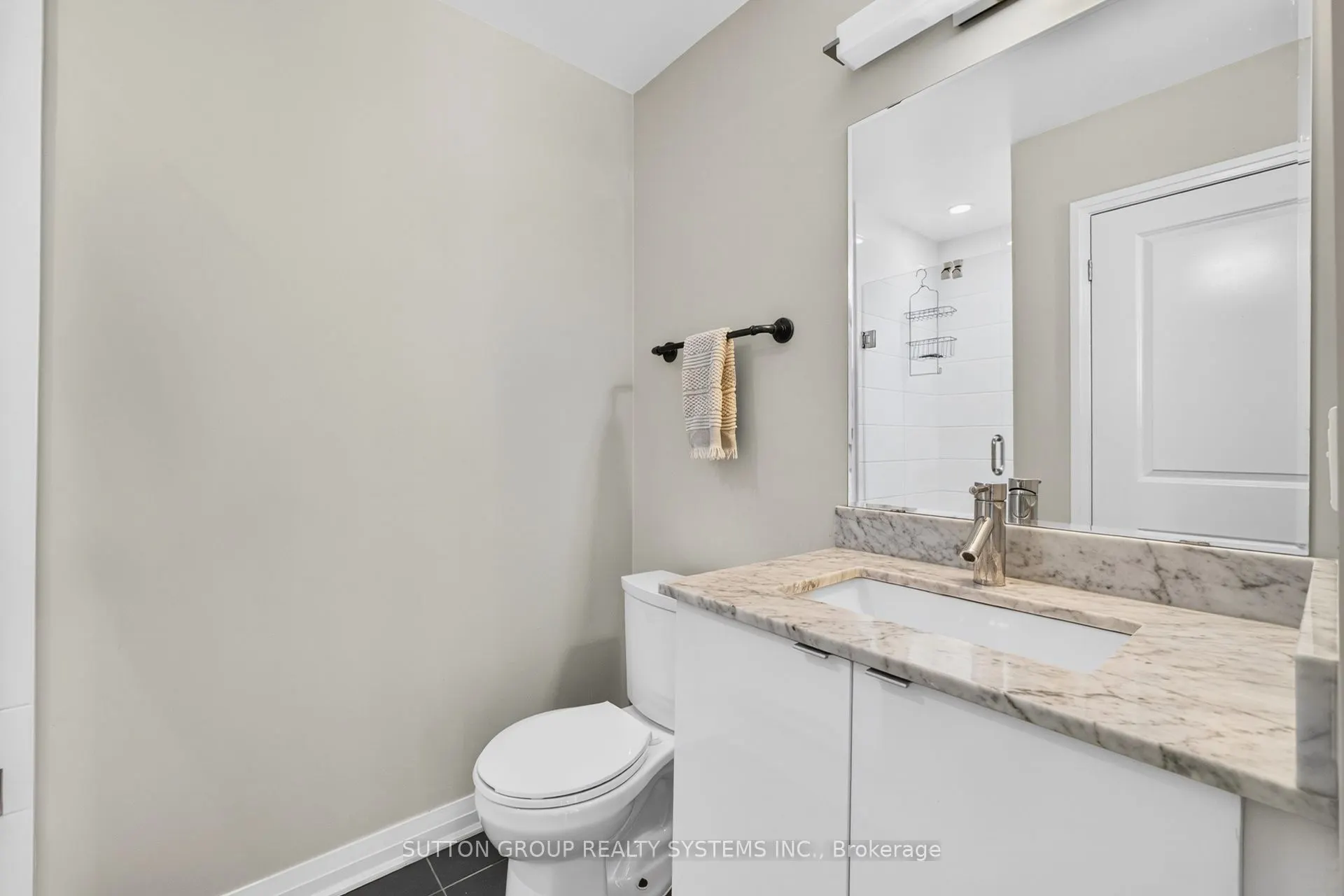 60 Annie Craig Drive, #815