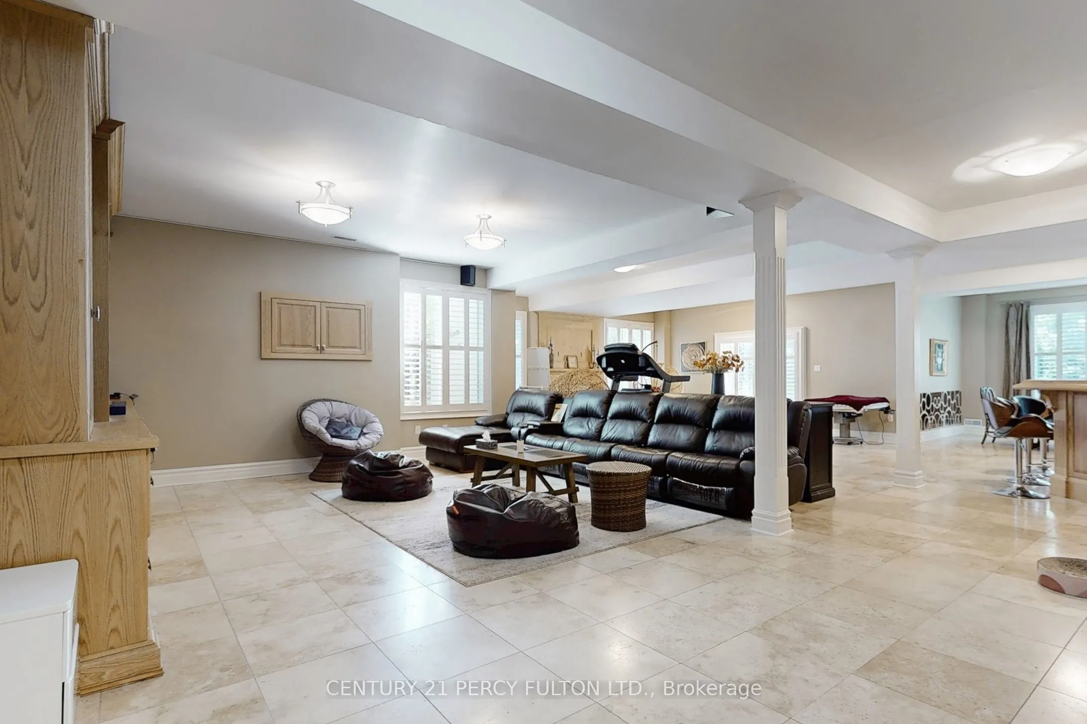 1832 Chesbro Court