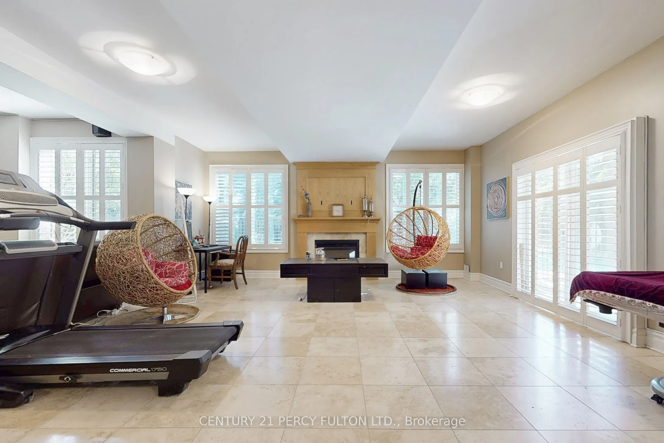 1832 Chesbro Court