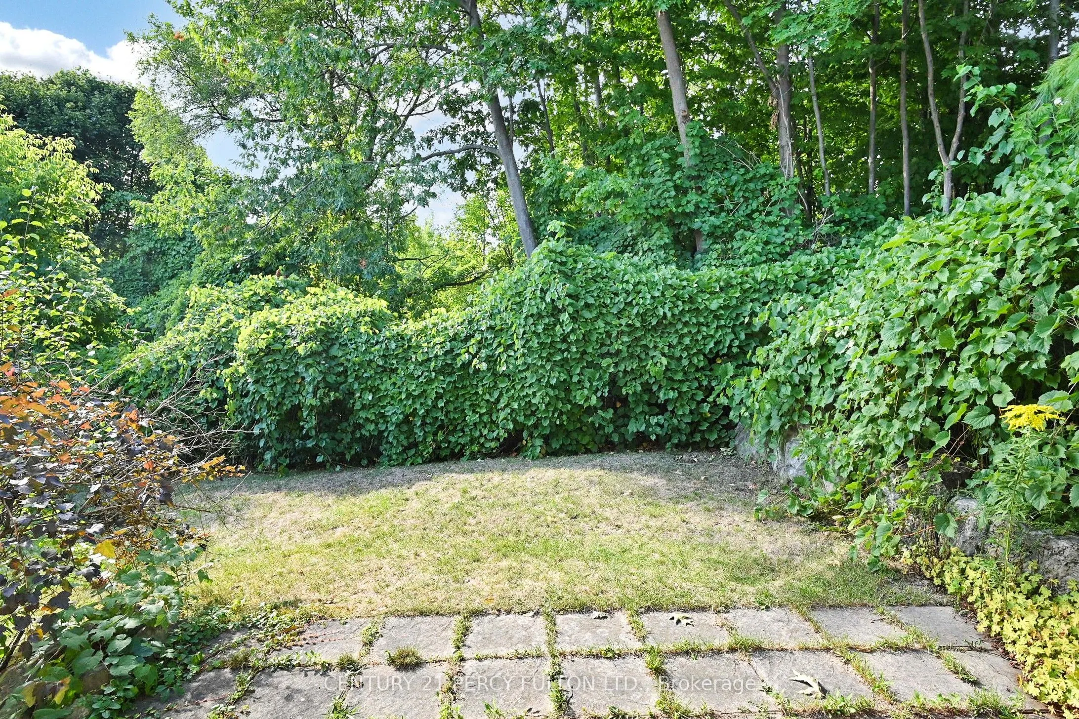 1832 Chesbro Court
