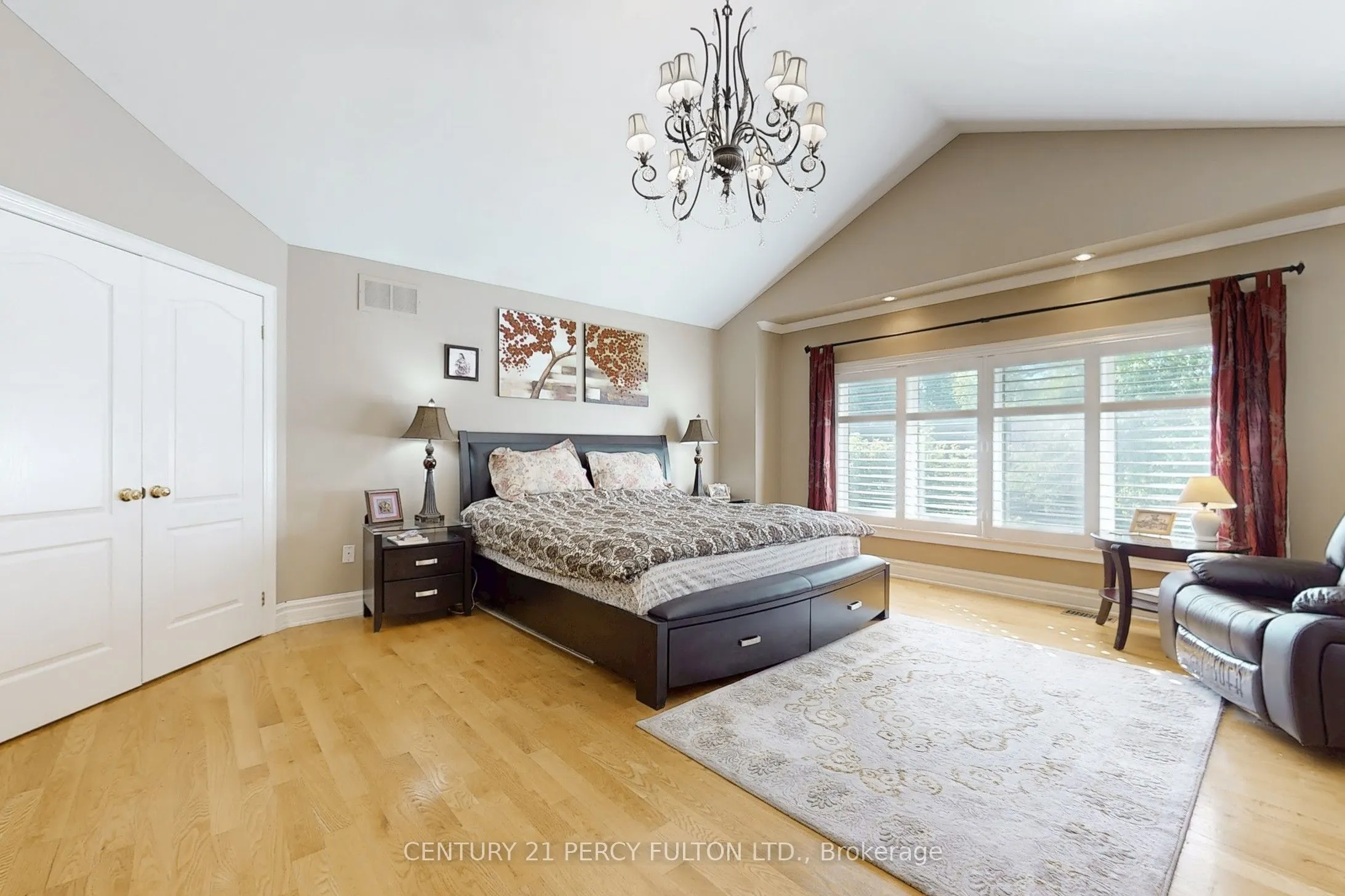 1832 Chesbro Court