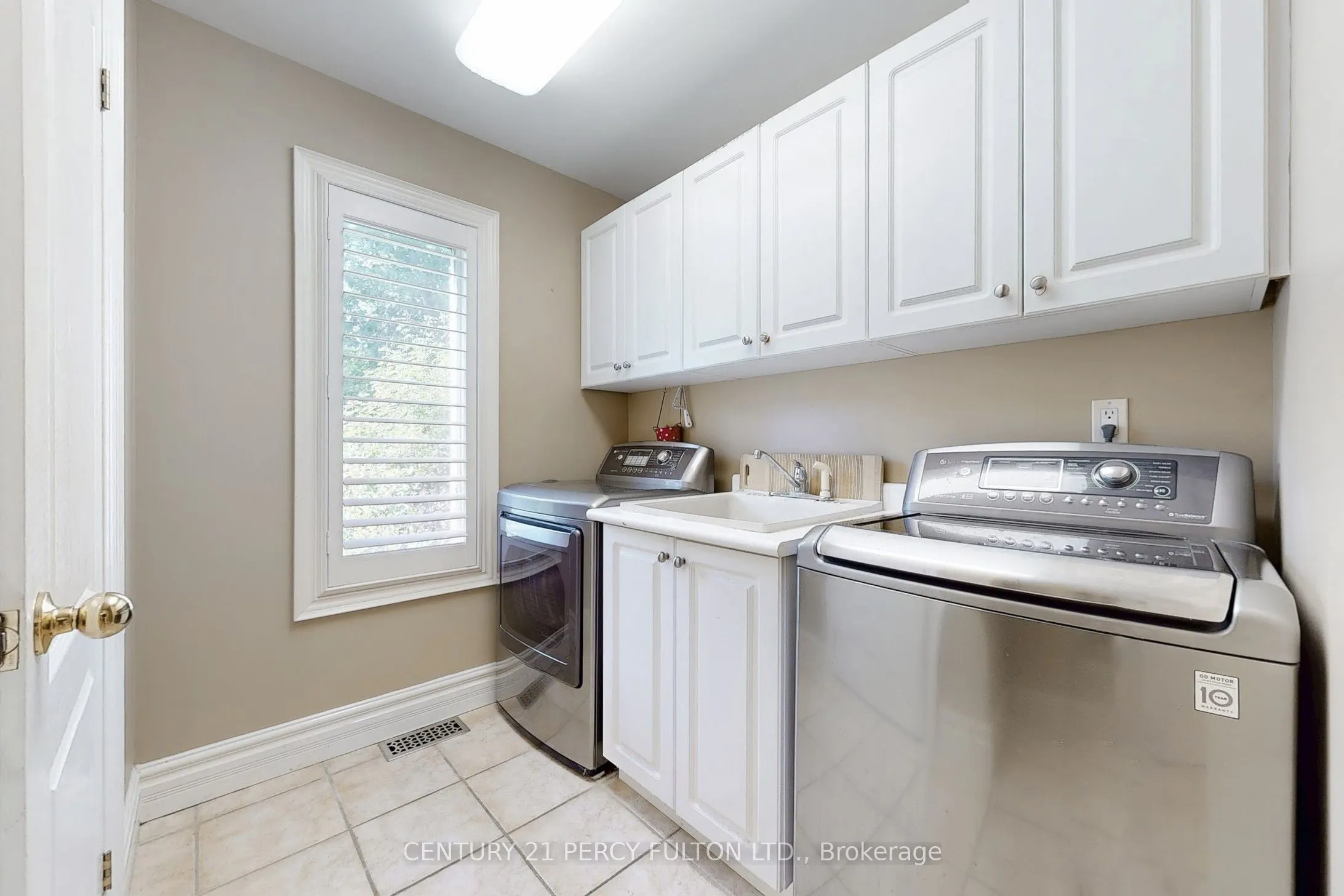 1832 Chesbro Court