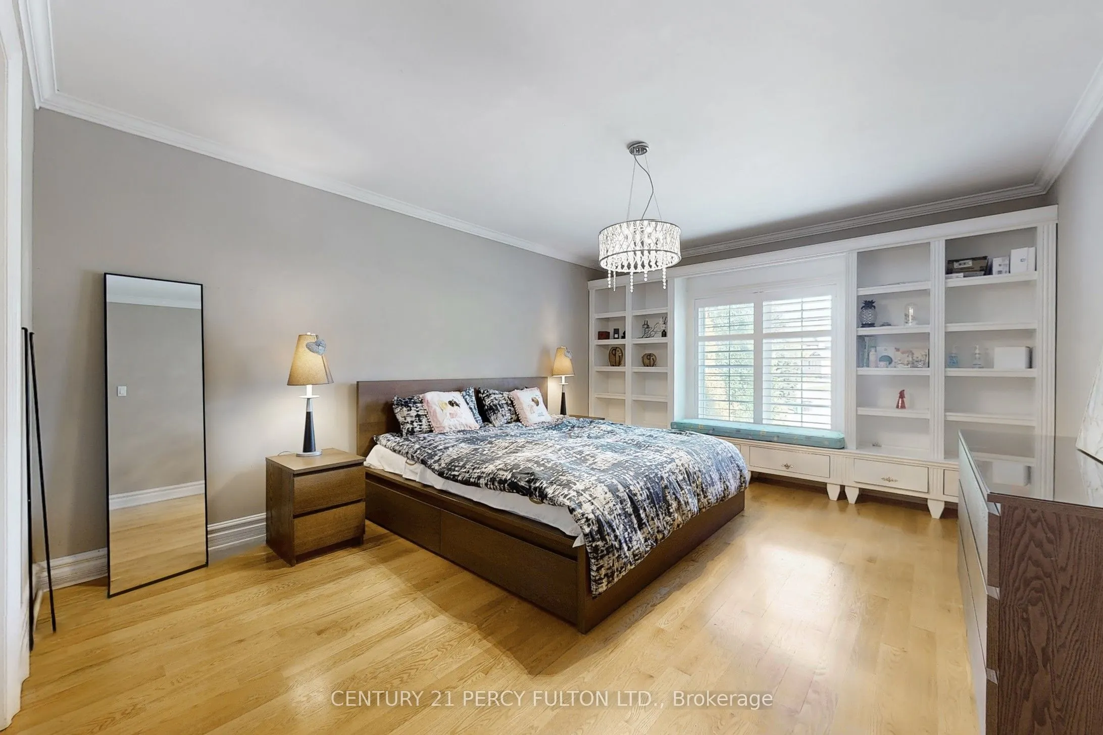 1832 Chesbro Court