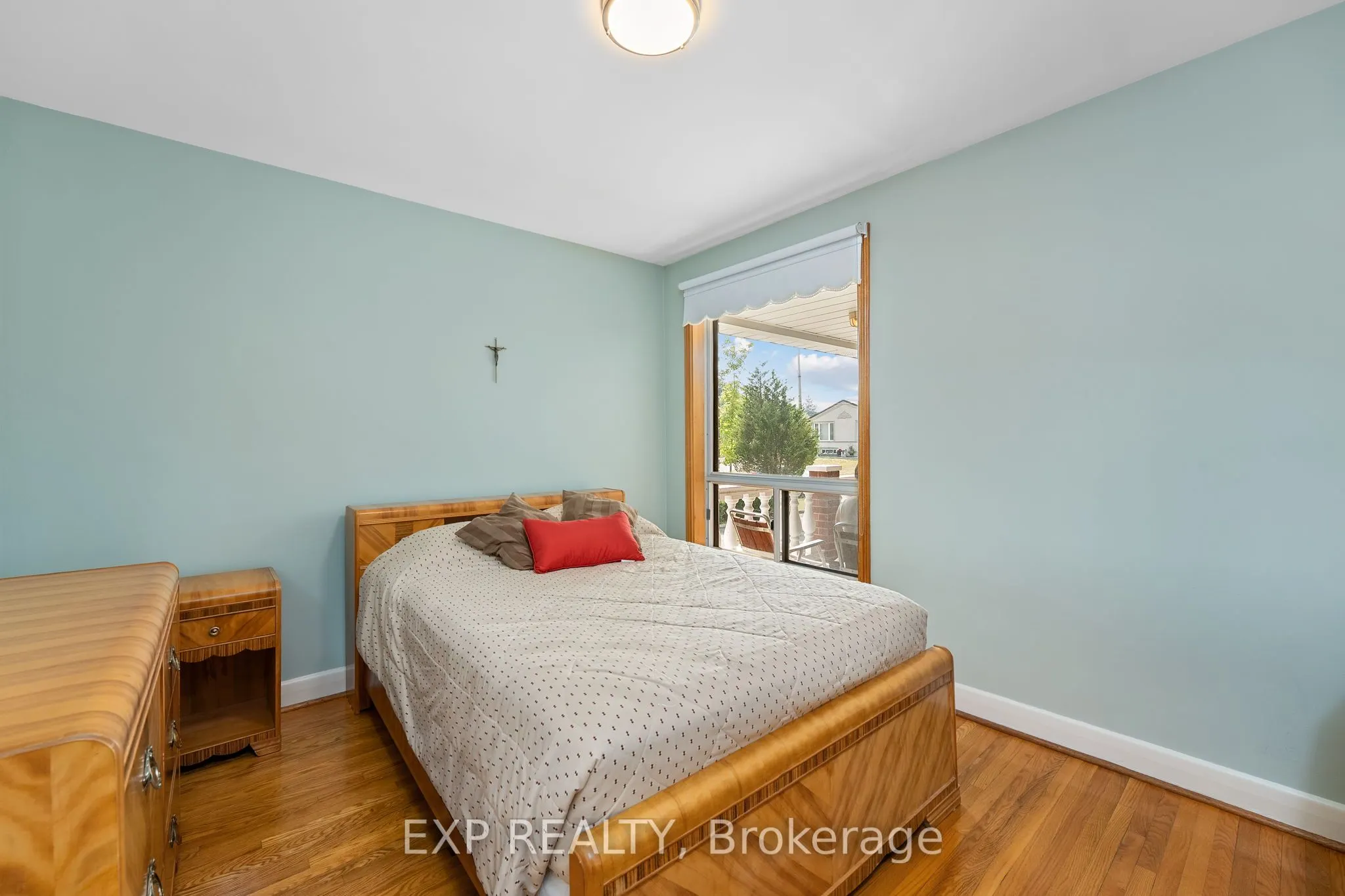 84 Tavistock Road