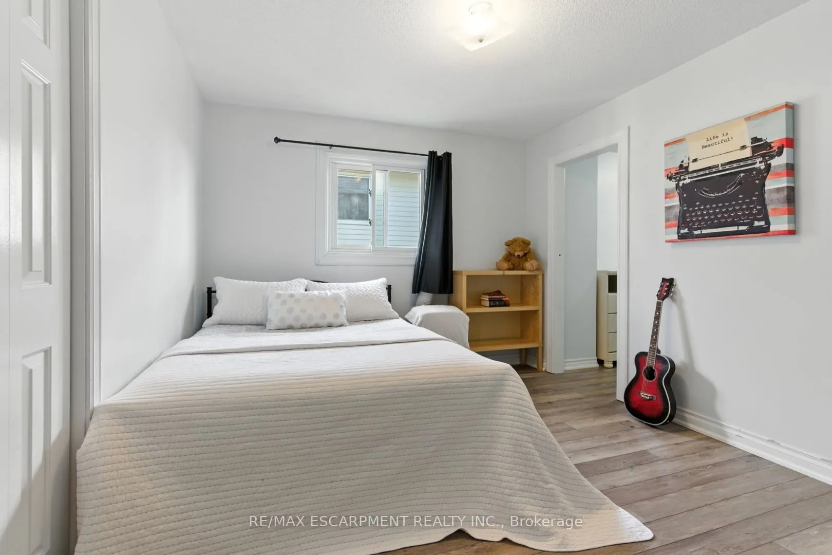 580 Deerhurst Drive