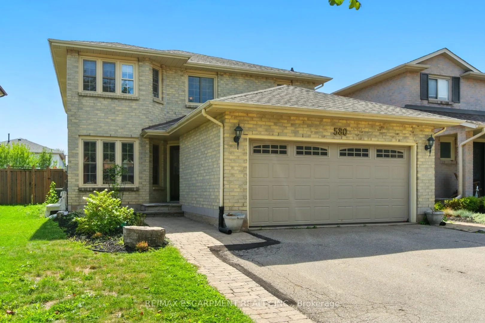 580 Deerhurst Drive