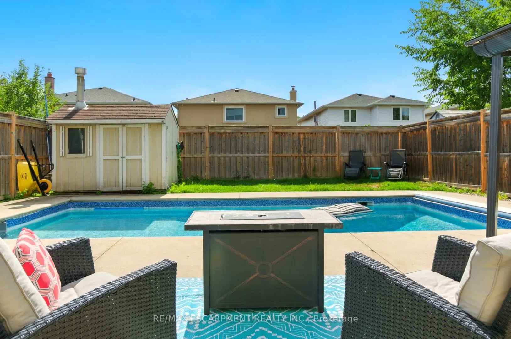 580 Deerhurst Drive