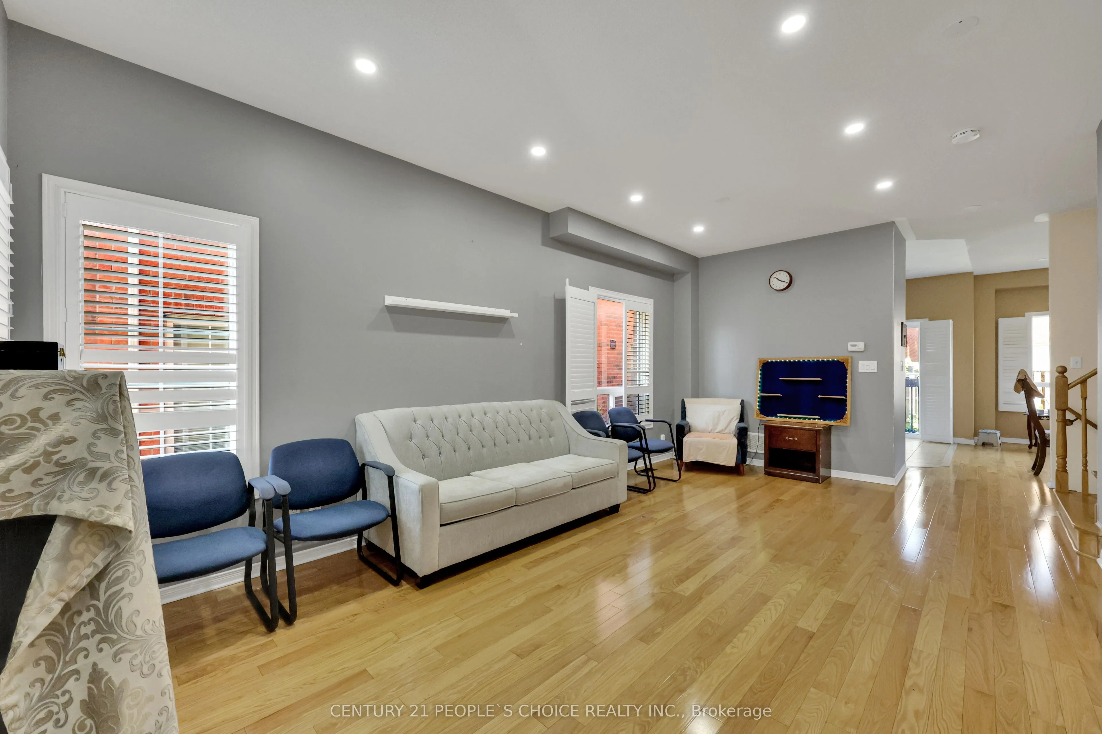 46 Commodore Drive