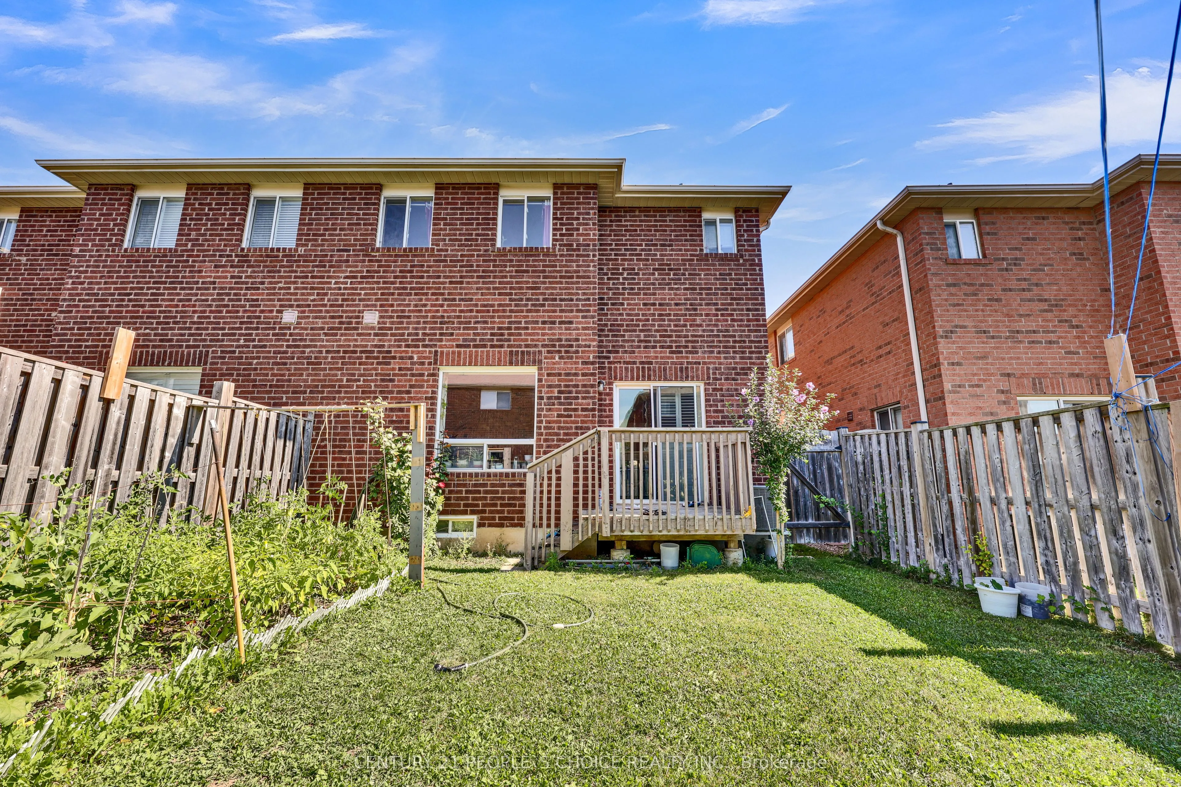 46 Commodore Drive
