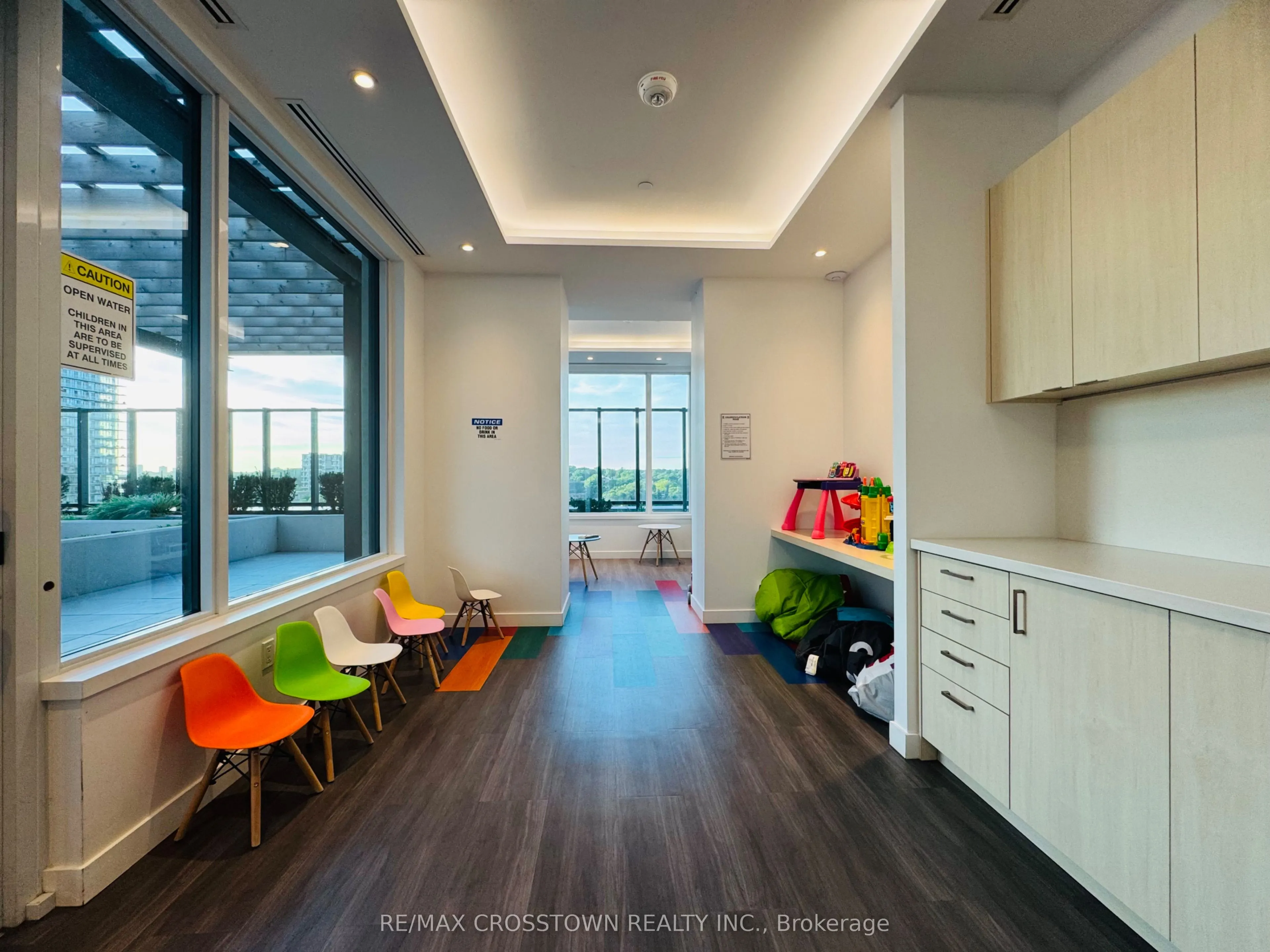 1926 Lake Shore Drive W, #1207