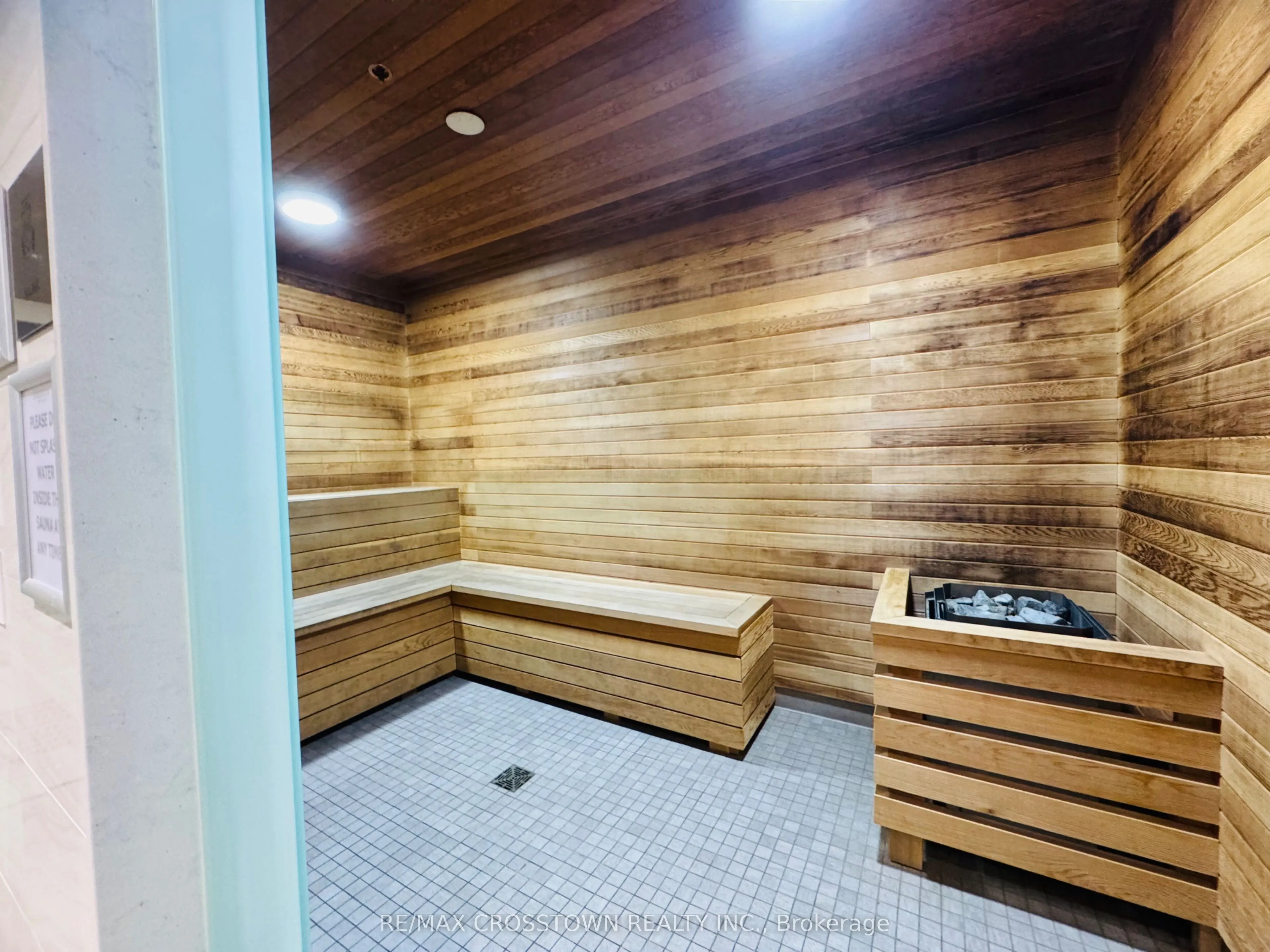 1926 Lake Shore Drive W, #1207