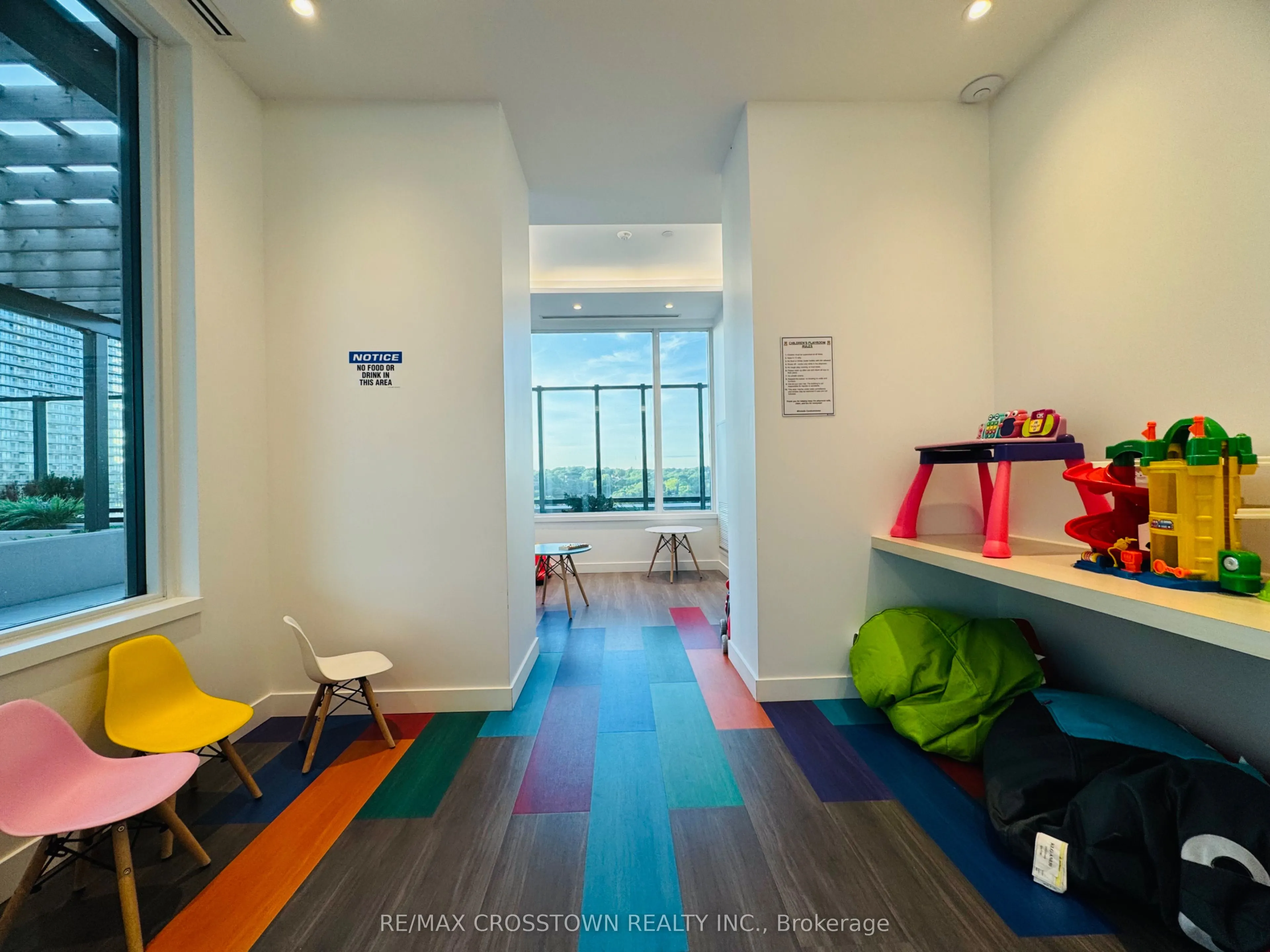 1926 Lake Shore Drive W, #1207