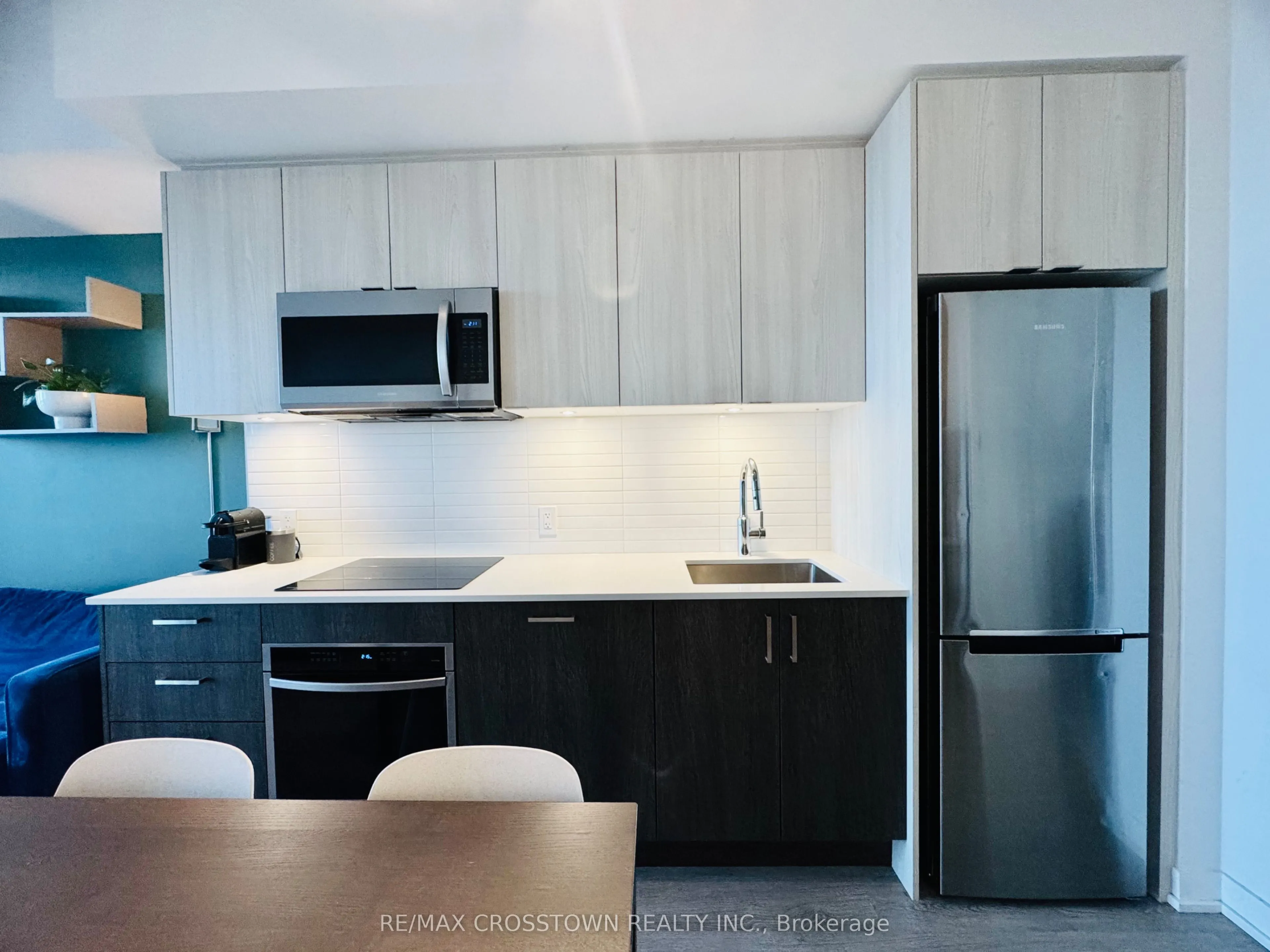 1926 Lake Shore Drive W, #1207