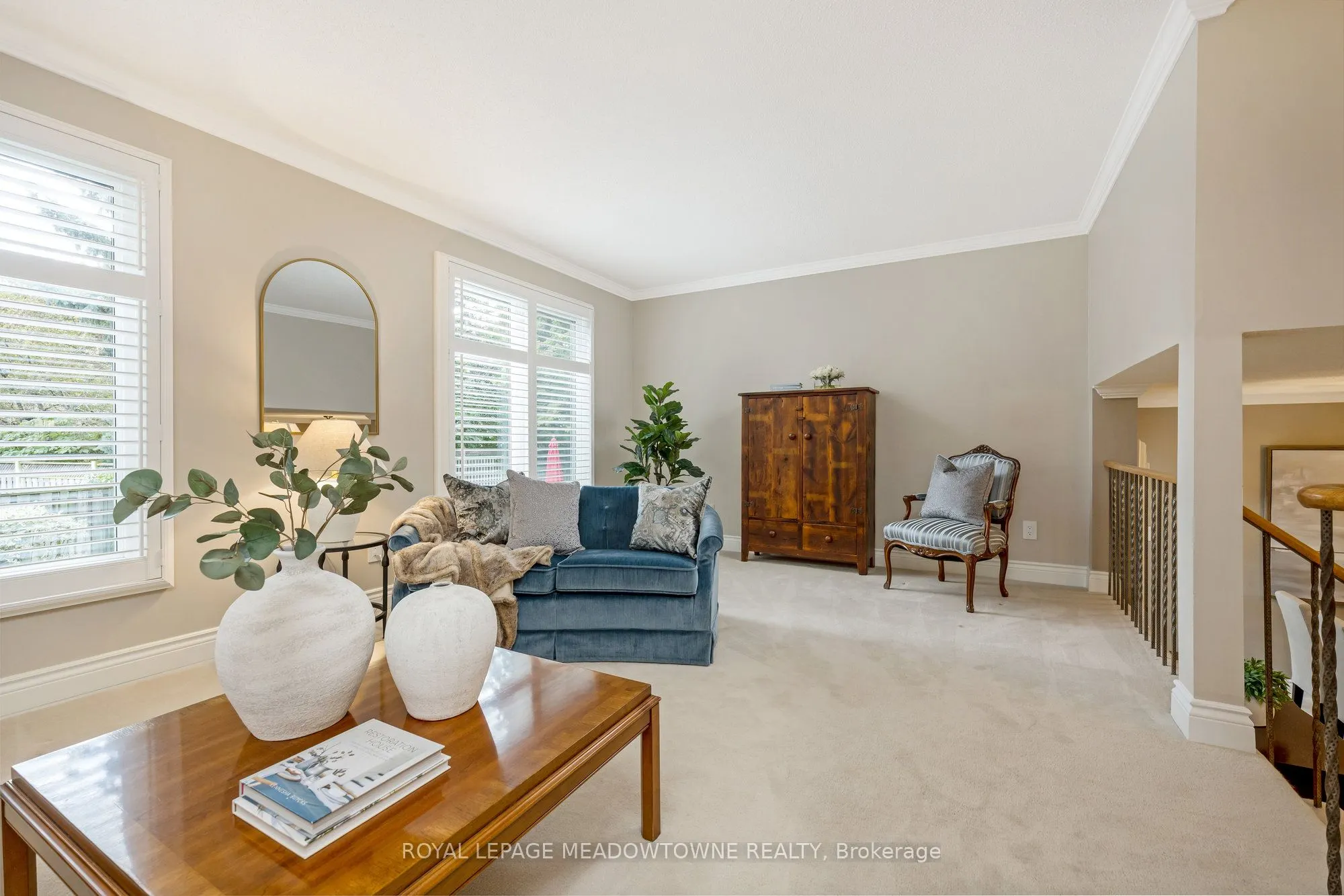 561 Hawthorne Crescent
