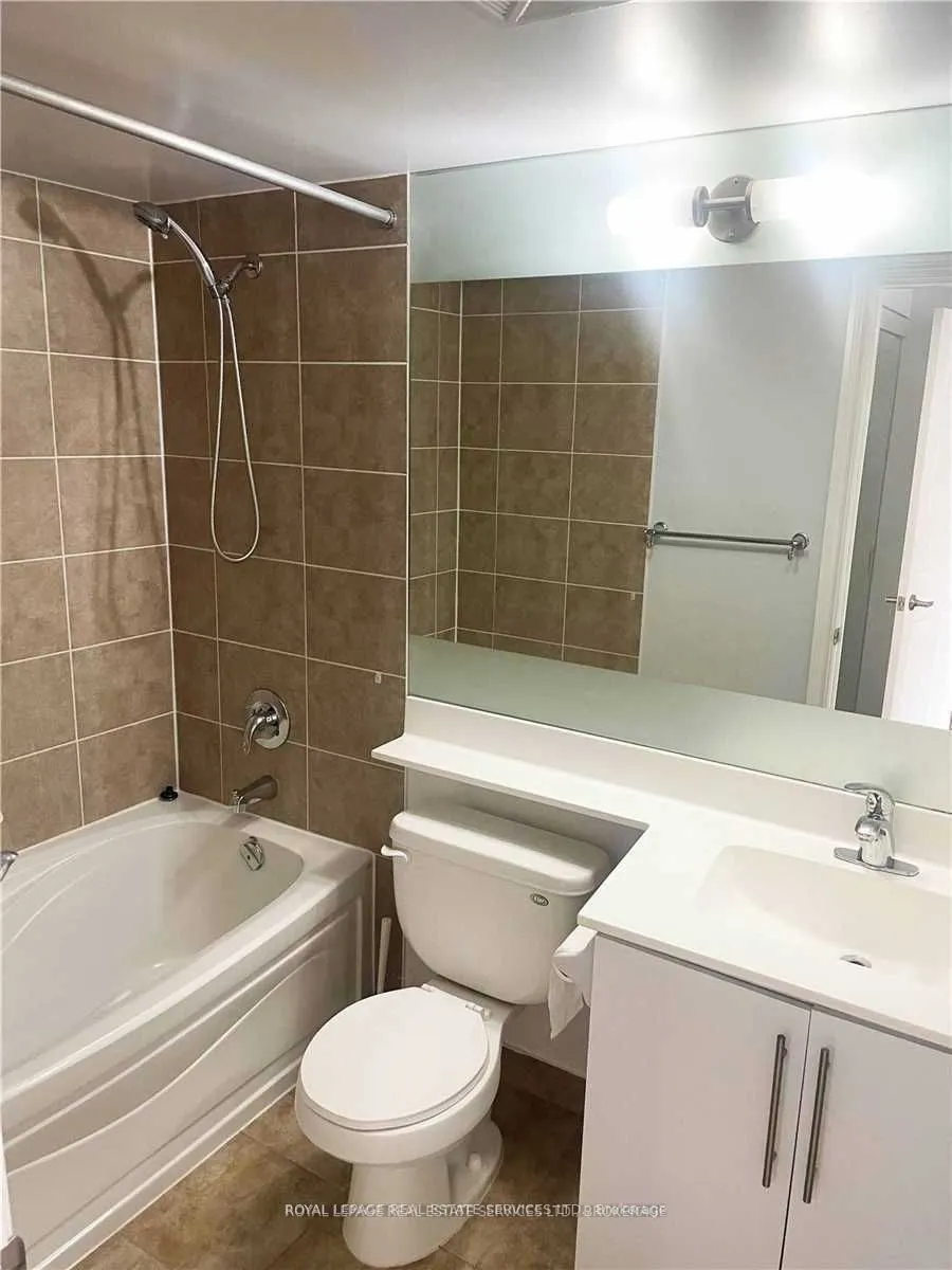 310 Burnhamthorpe Road W, #1910