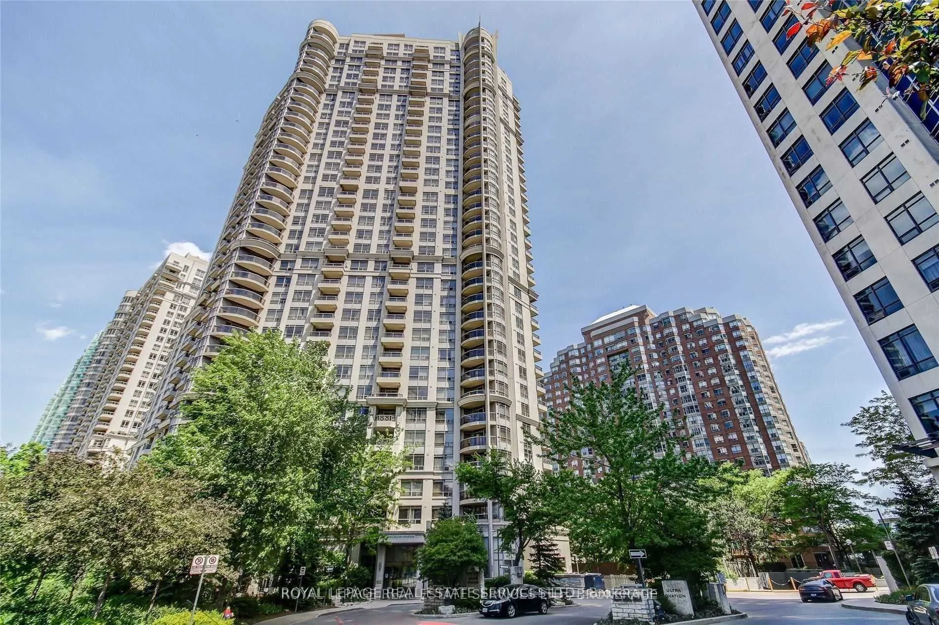 310 Burnhamthorpe Road W, #1910