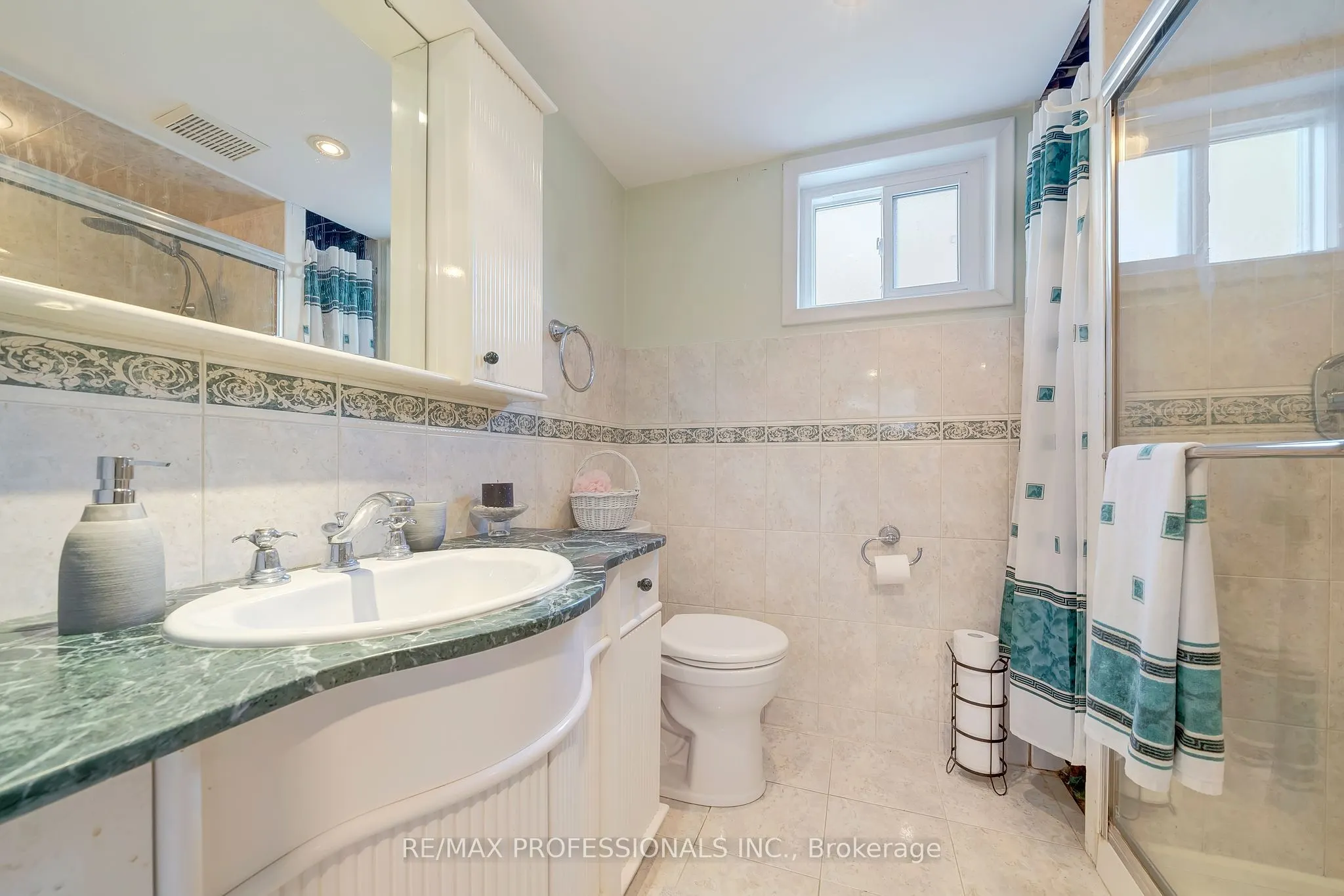 216 Wellesworth Drive