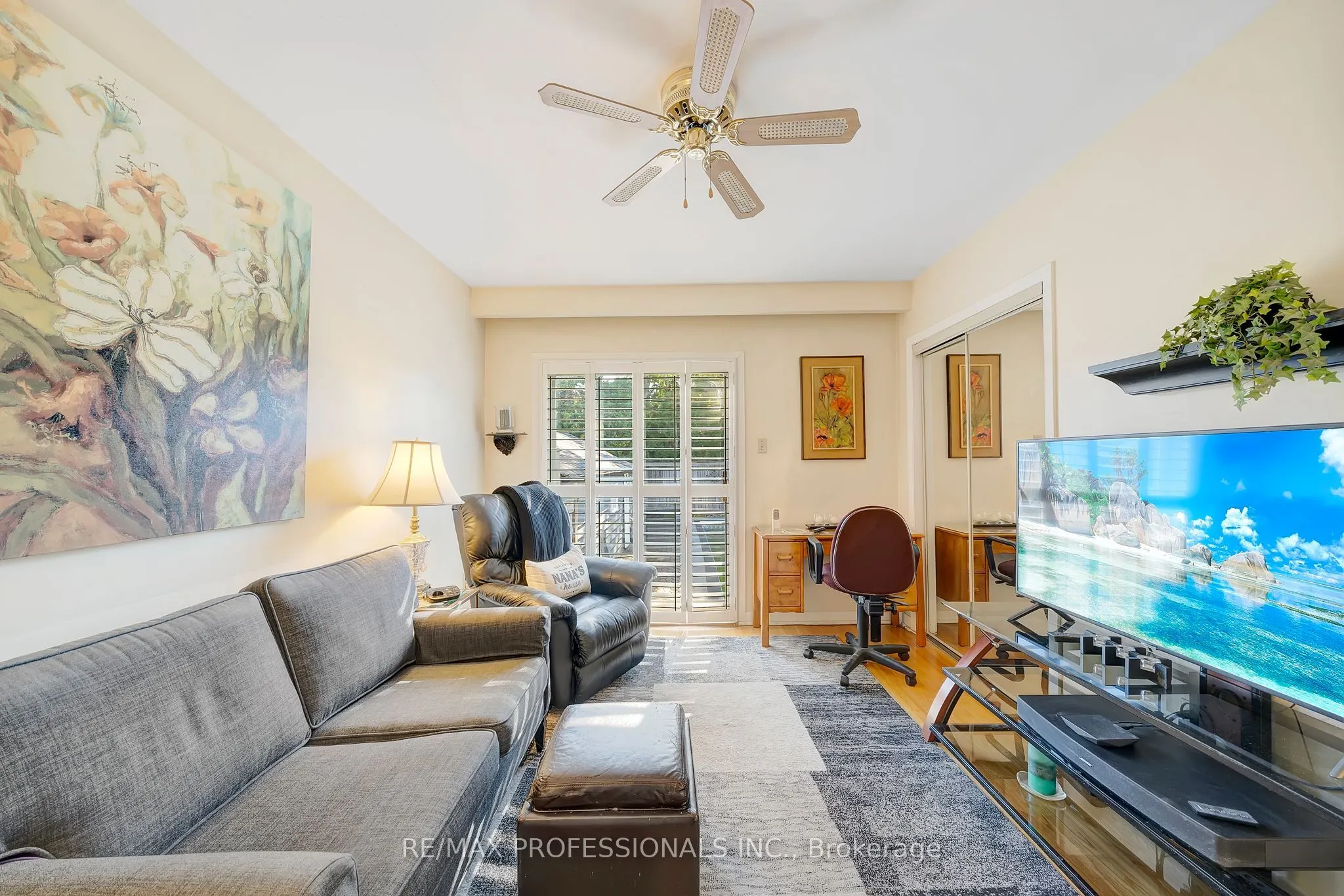 216 Wellesworth Drive
