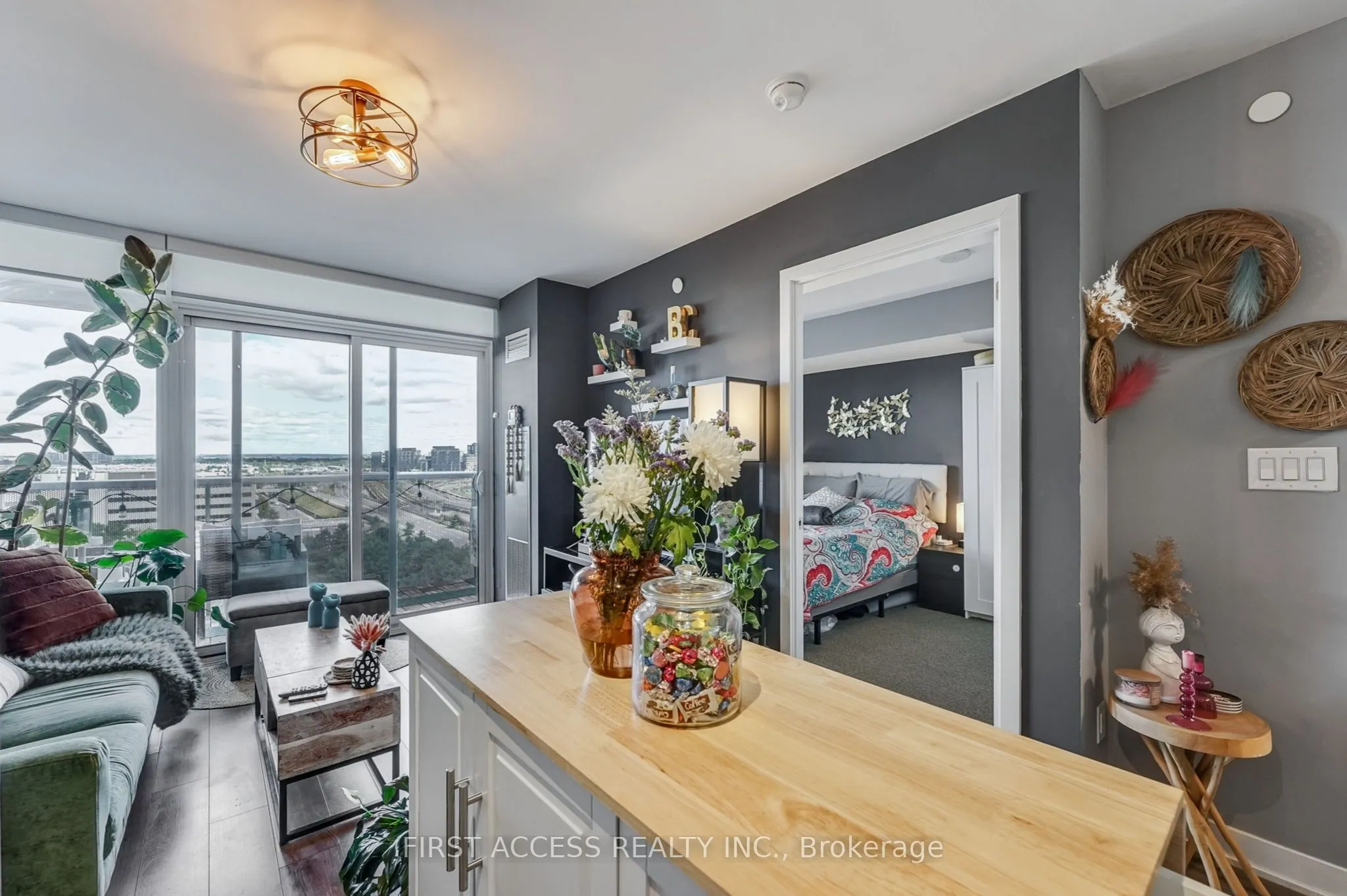 160 Flemington Road, #09
