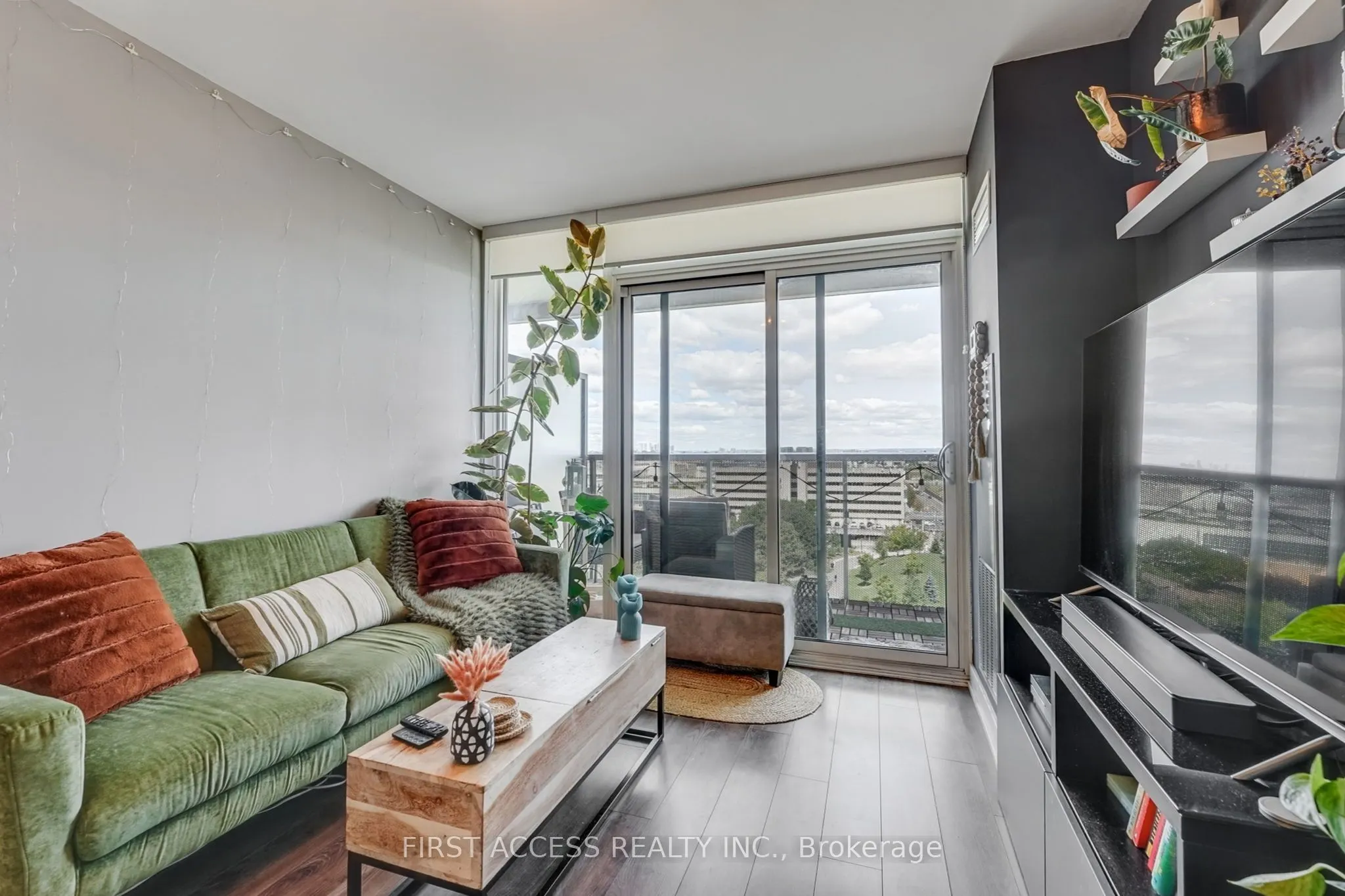 160 Flemington Road, #09