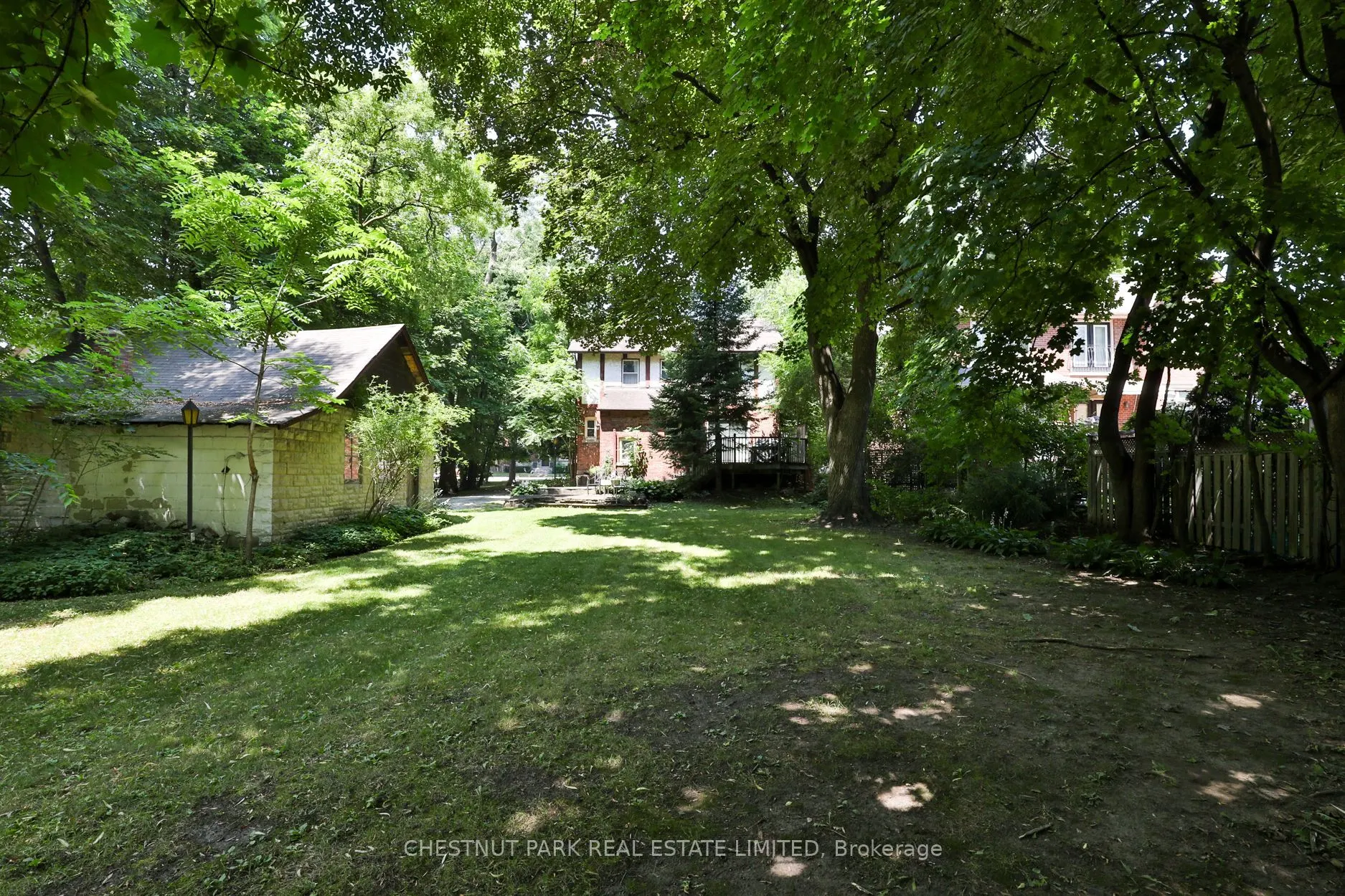 61 Burnhamthorpe Crescent