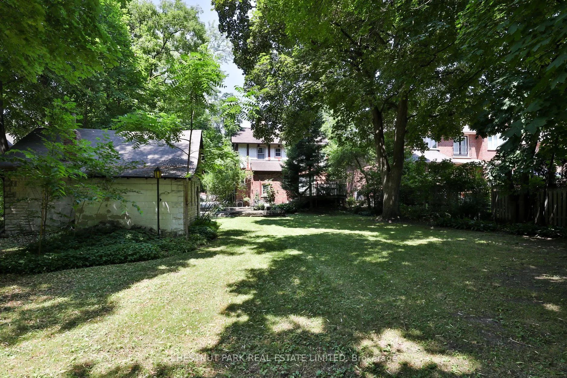 61 Burnhamthorpe Crescent