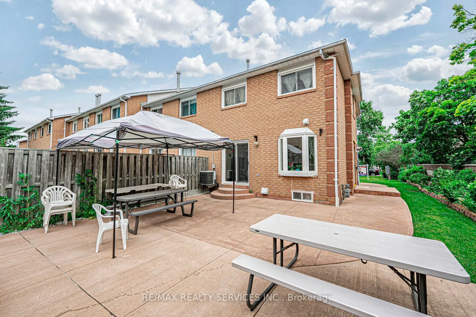 10 Shirley Place, #10
