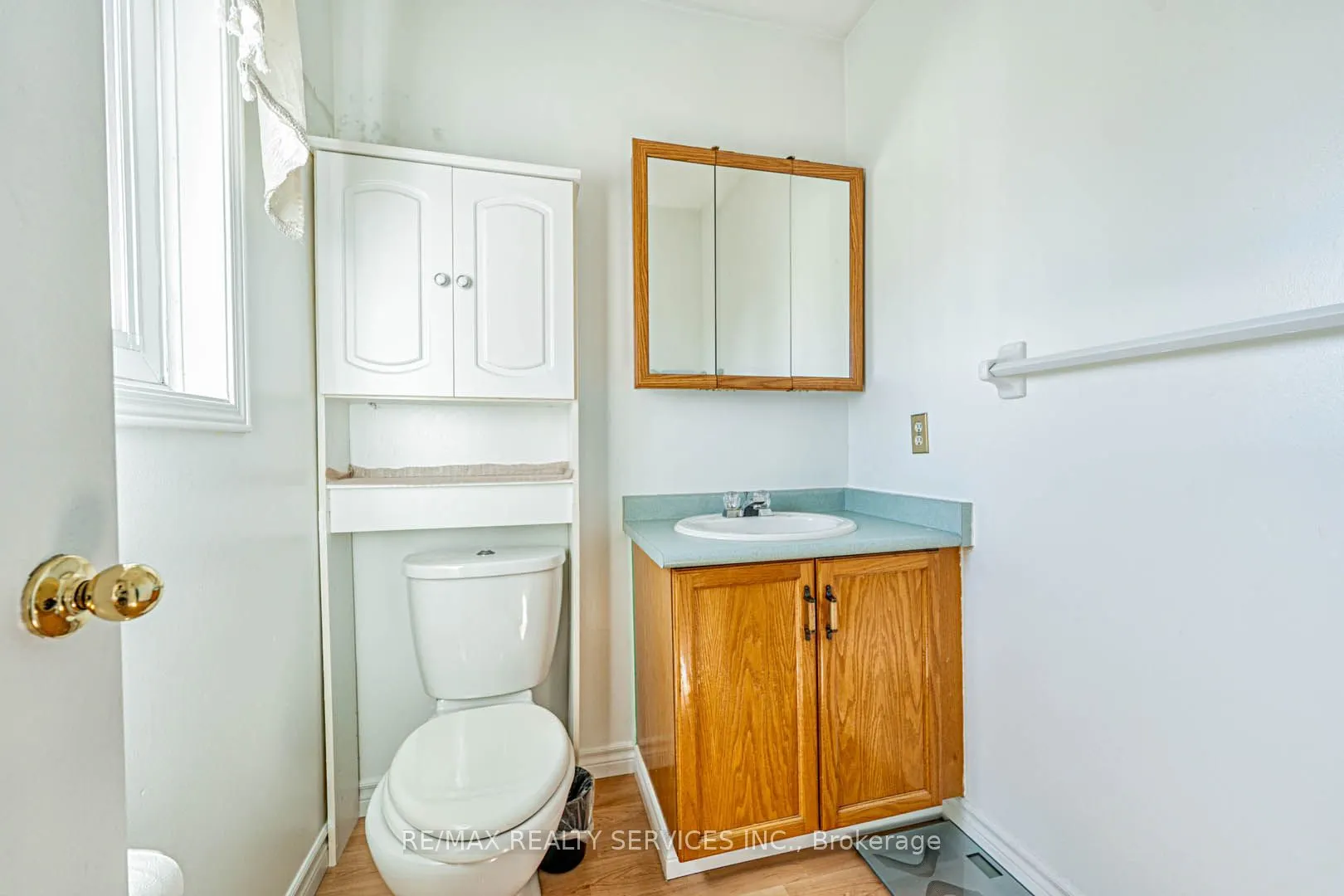 10 Shirley Place, #10