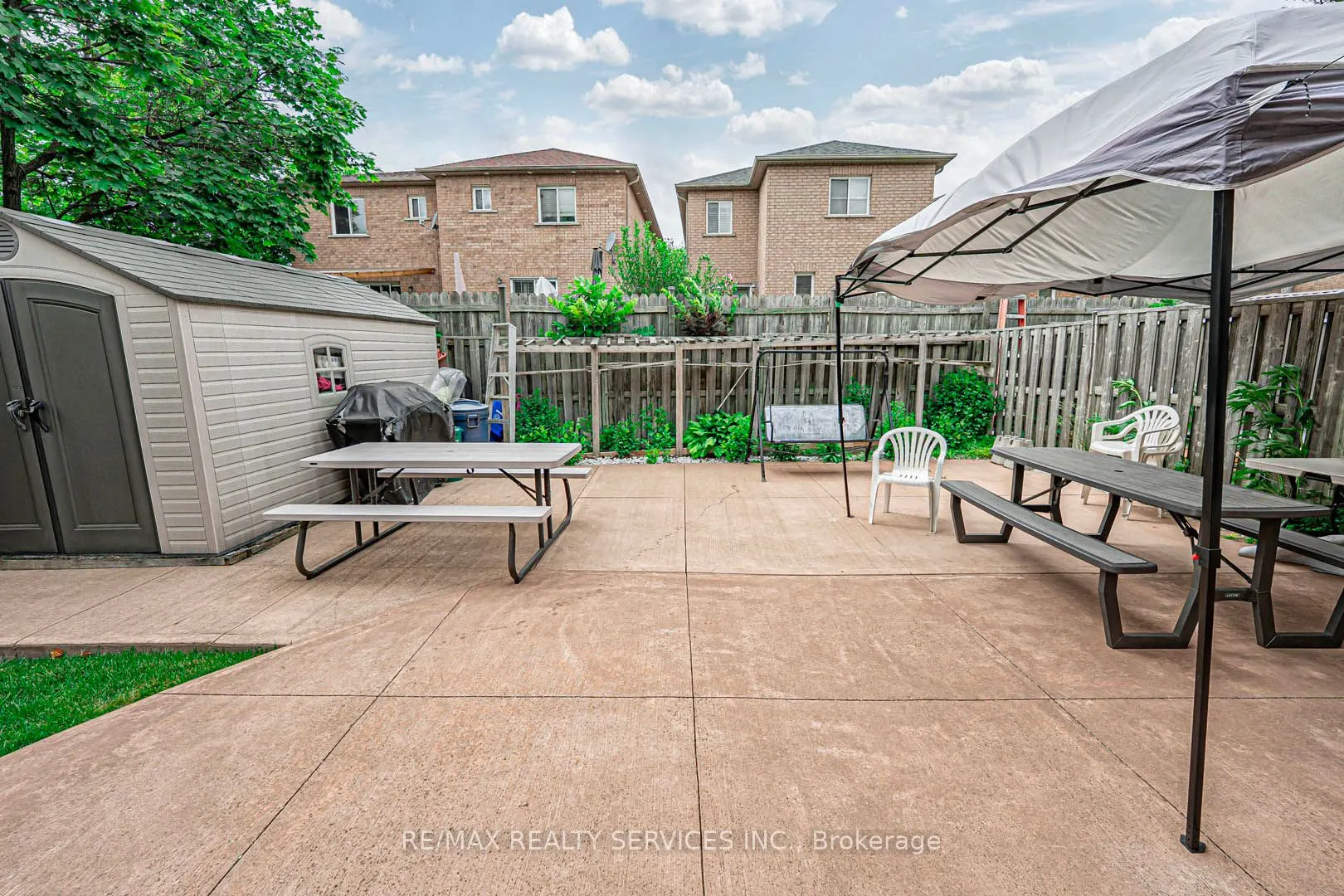 10 Shirley Place, #10
