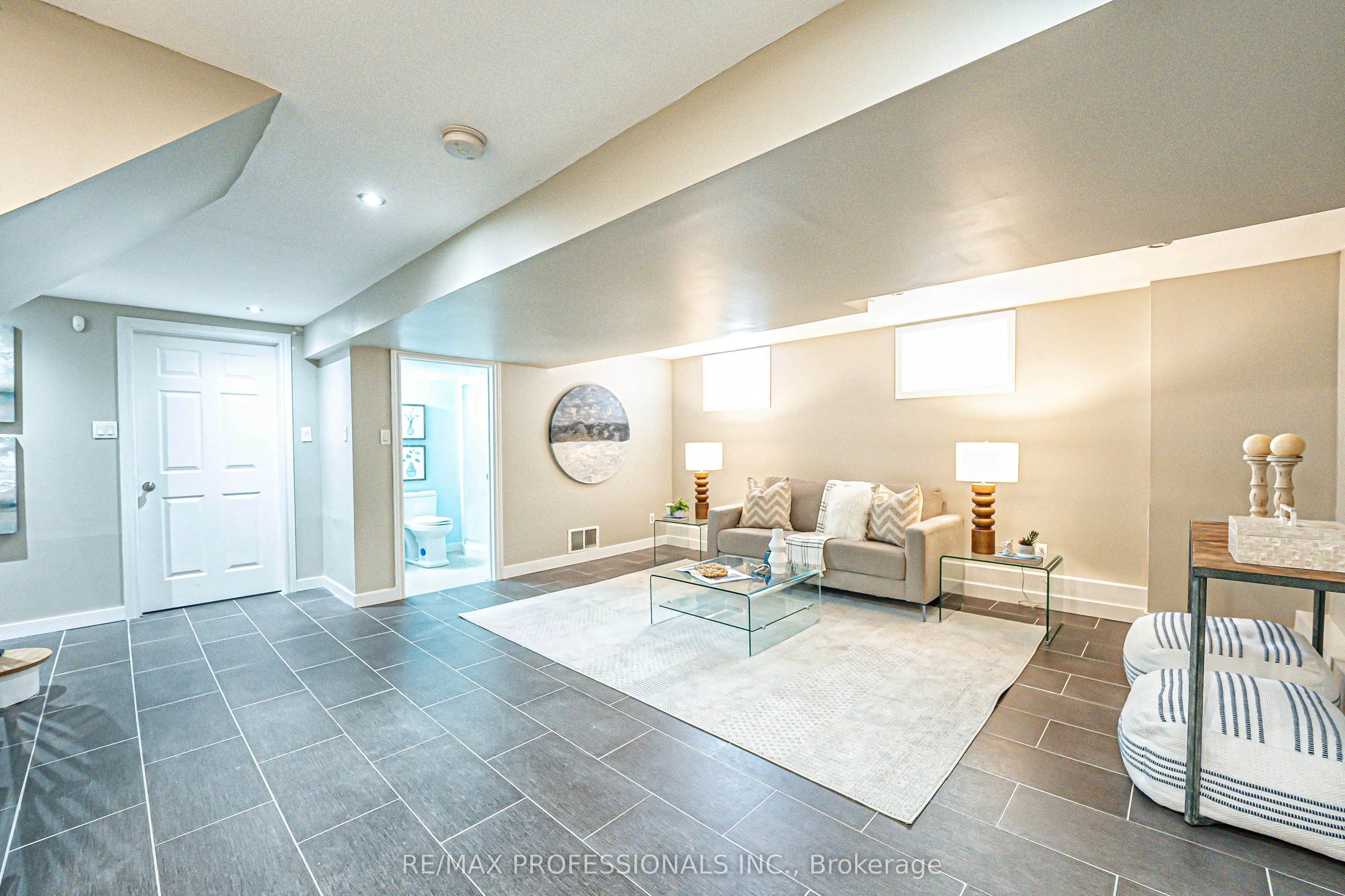 116 Lake Shore Drive