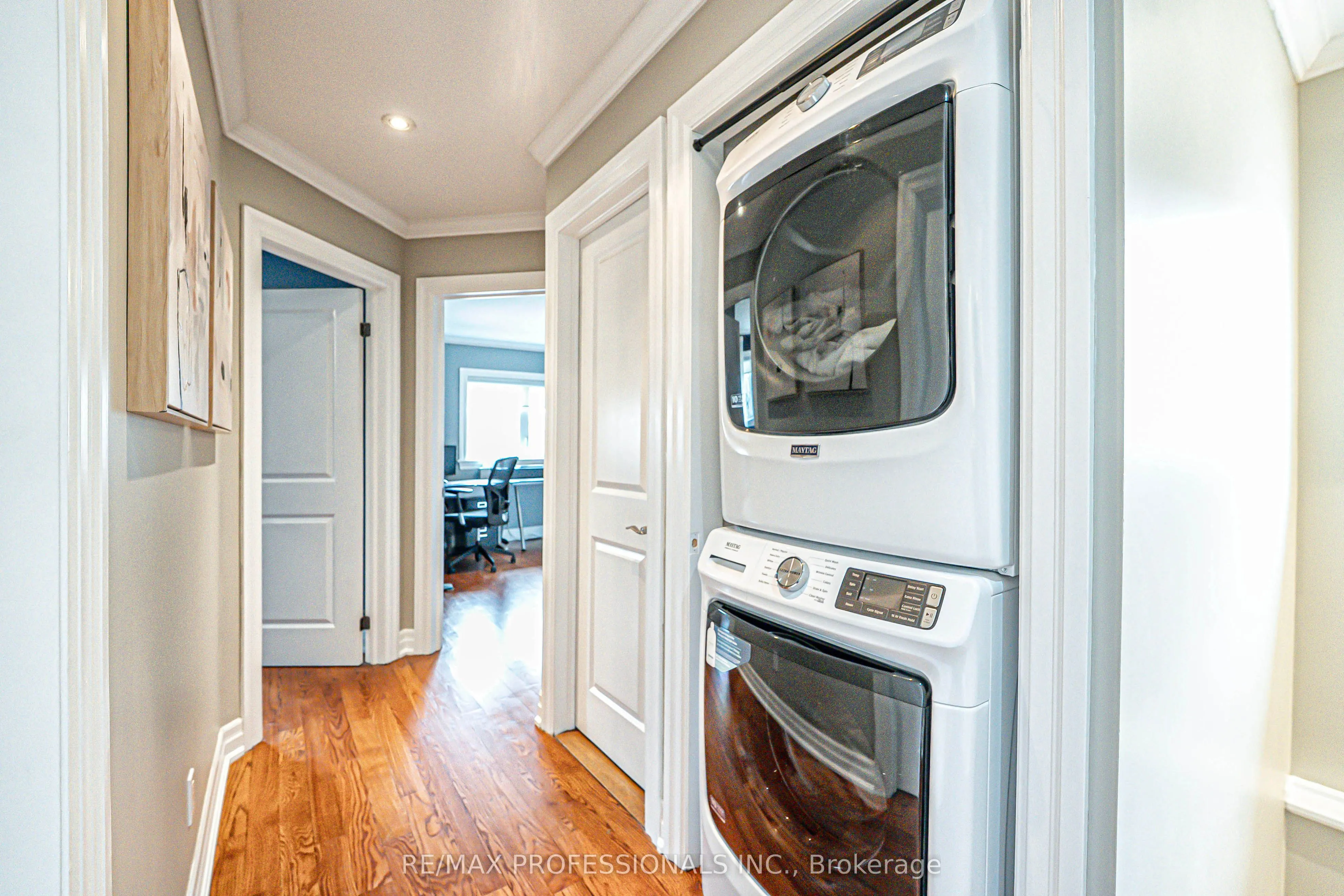 116 Lake Shore Drive