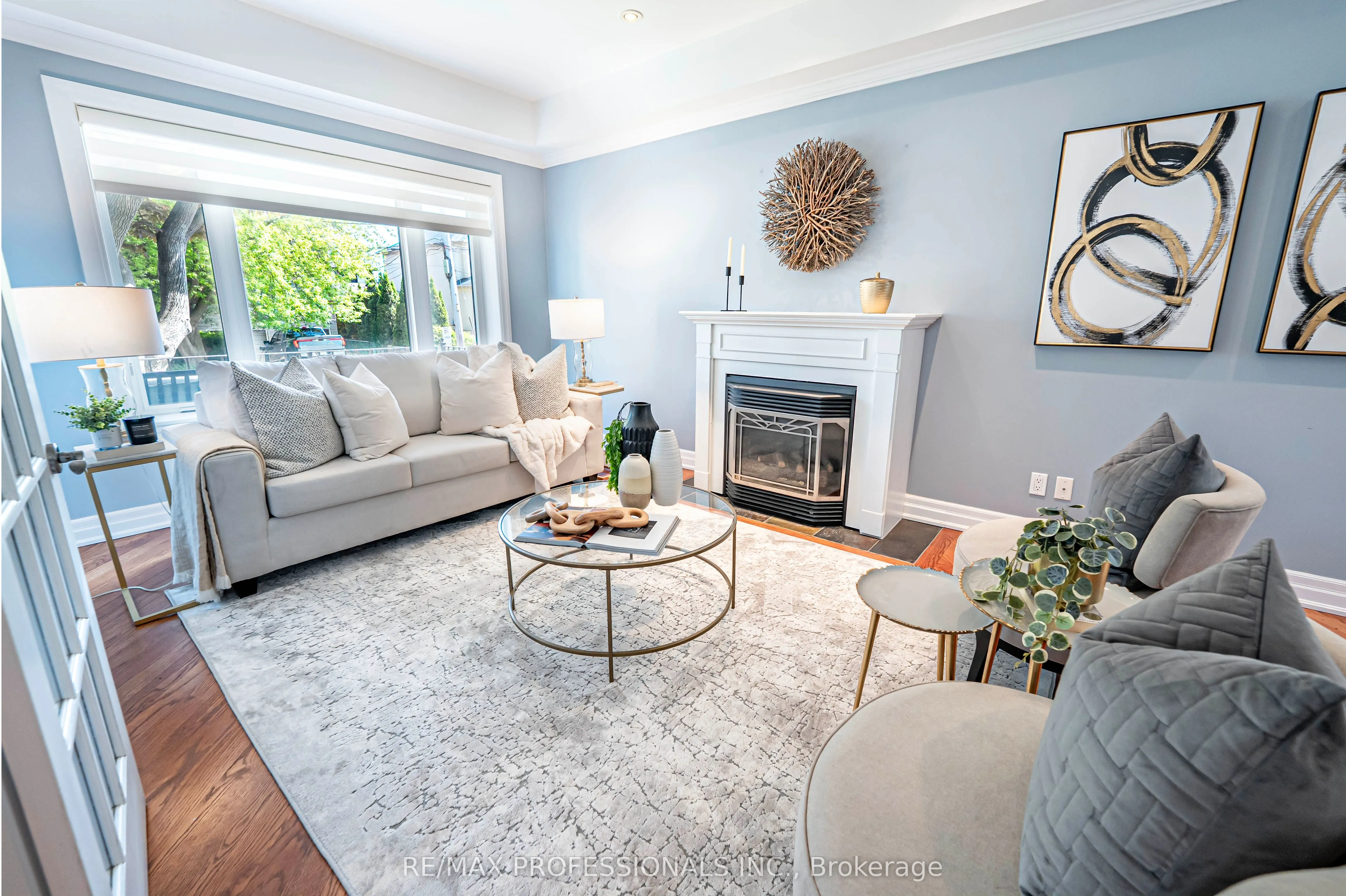 116 Lake Shore Drive