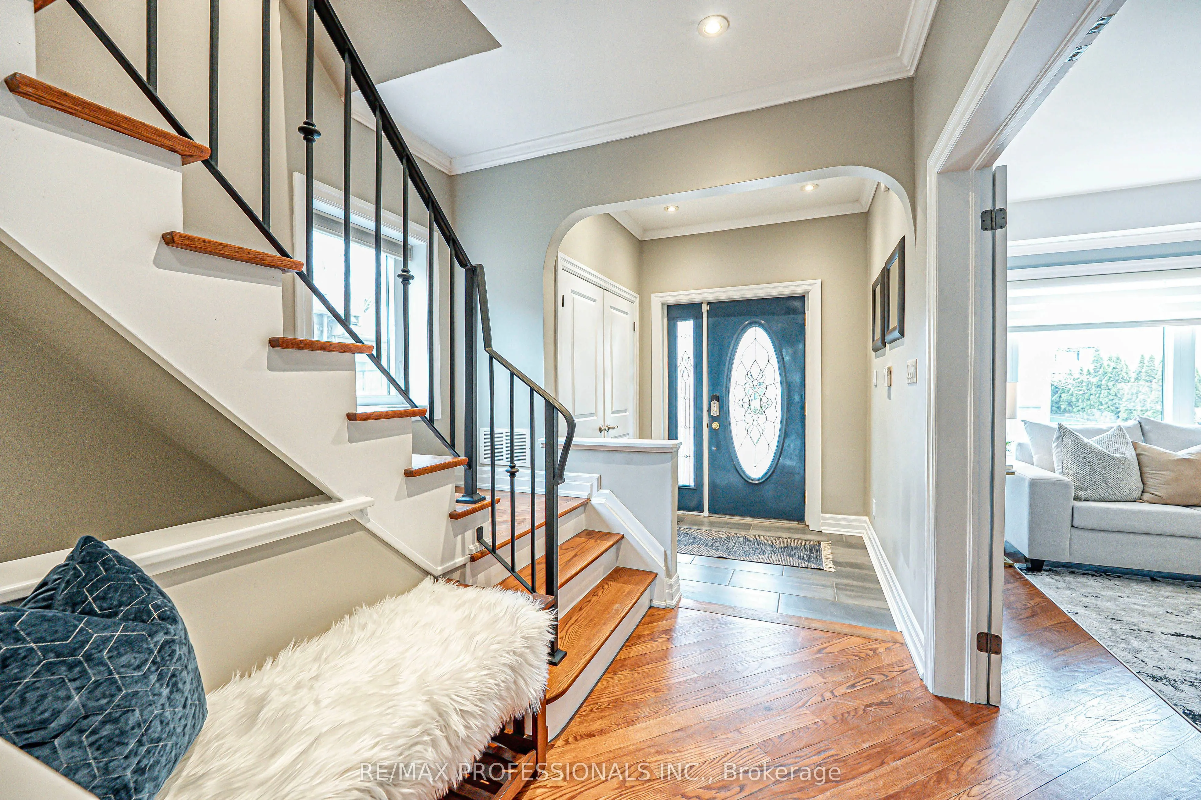 116 Lake Shore Drive