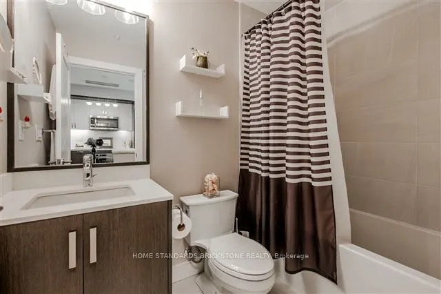 1575 Lakeshore Road W, #432