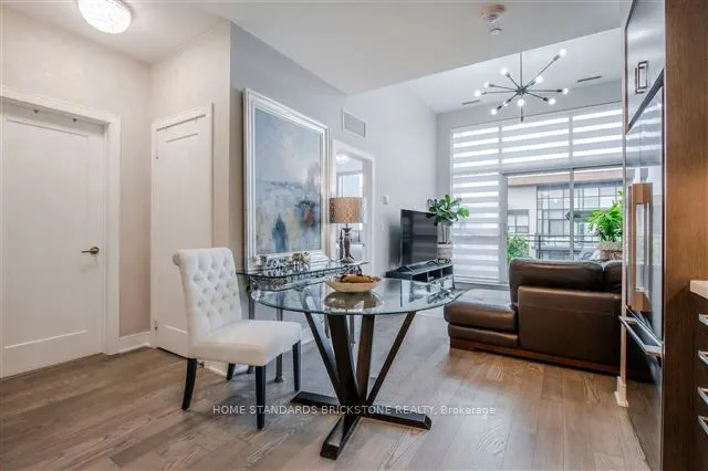 1575 Lakeshore Road W, #432