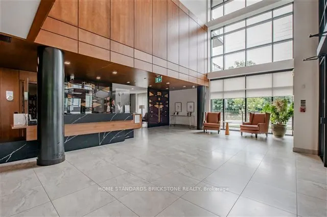 1575 Lakeshore Road W, #432