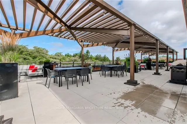1575 Lakeshore Road W, #432