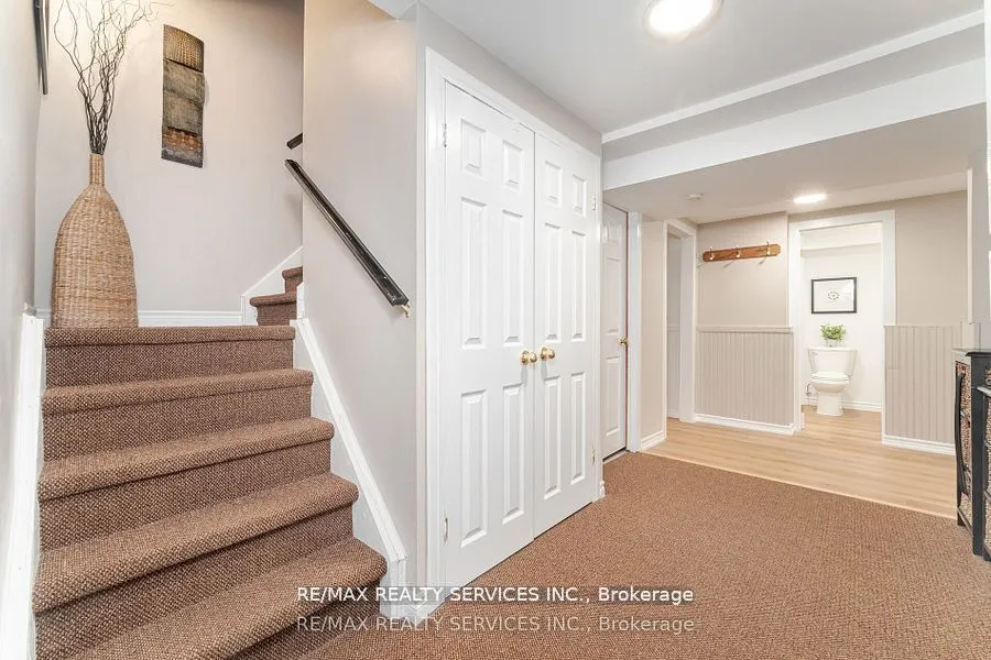 41 Christie Drive