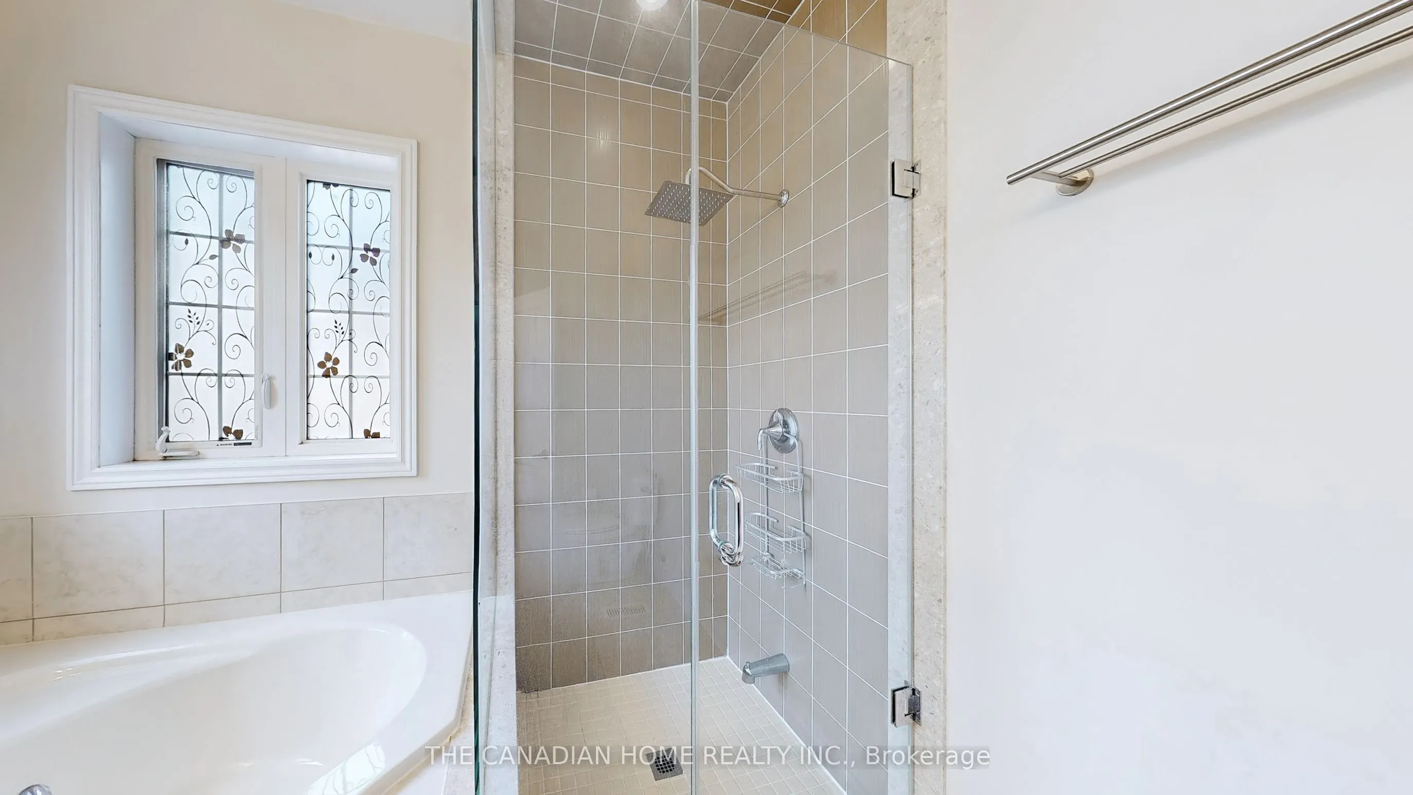 212 Niagara Trail