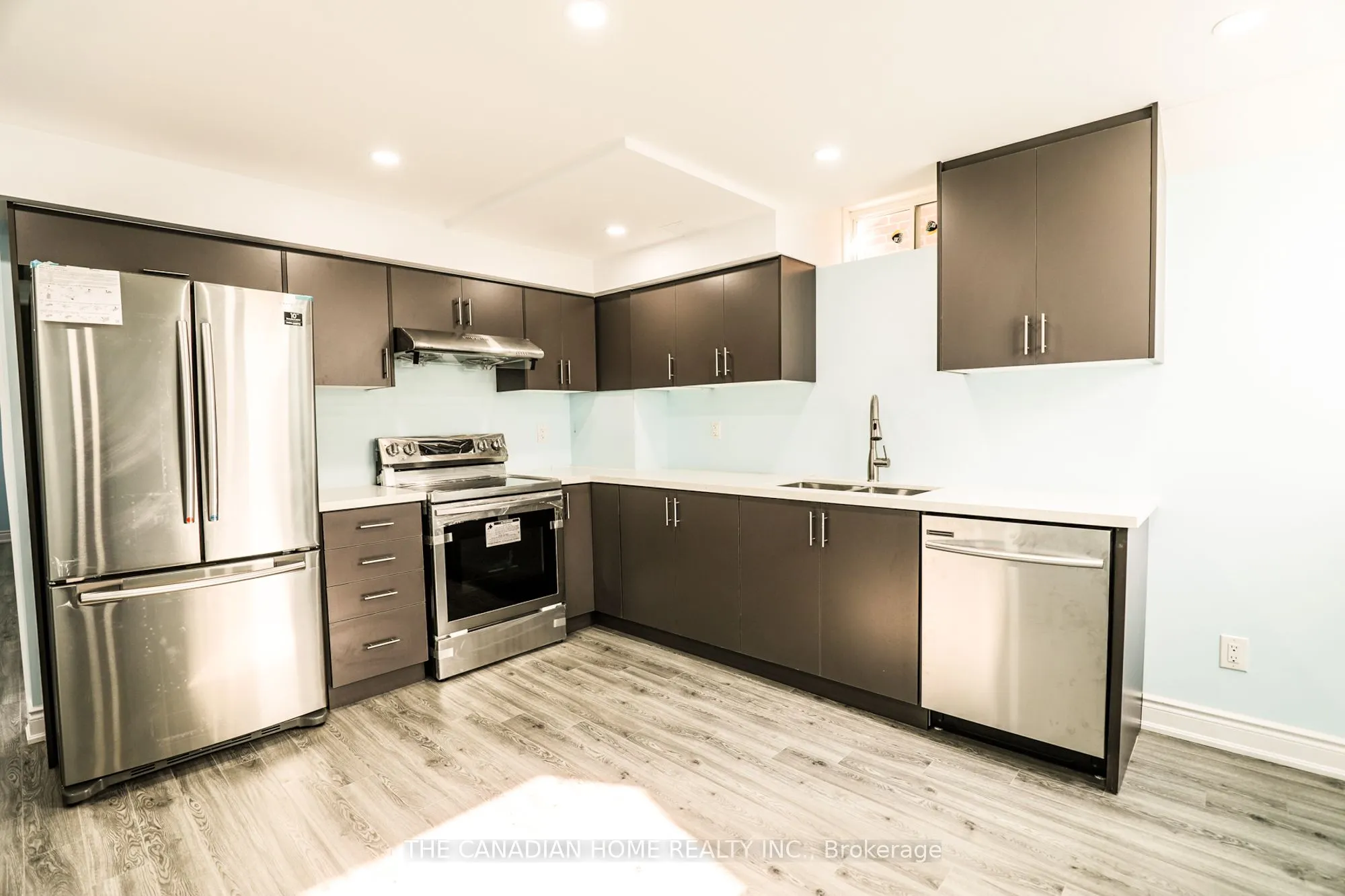 212 Niagara Trail