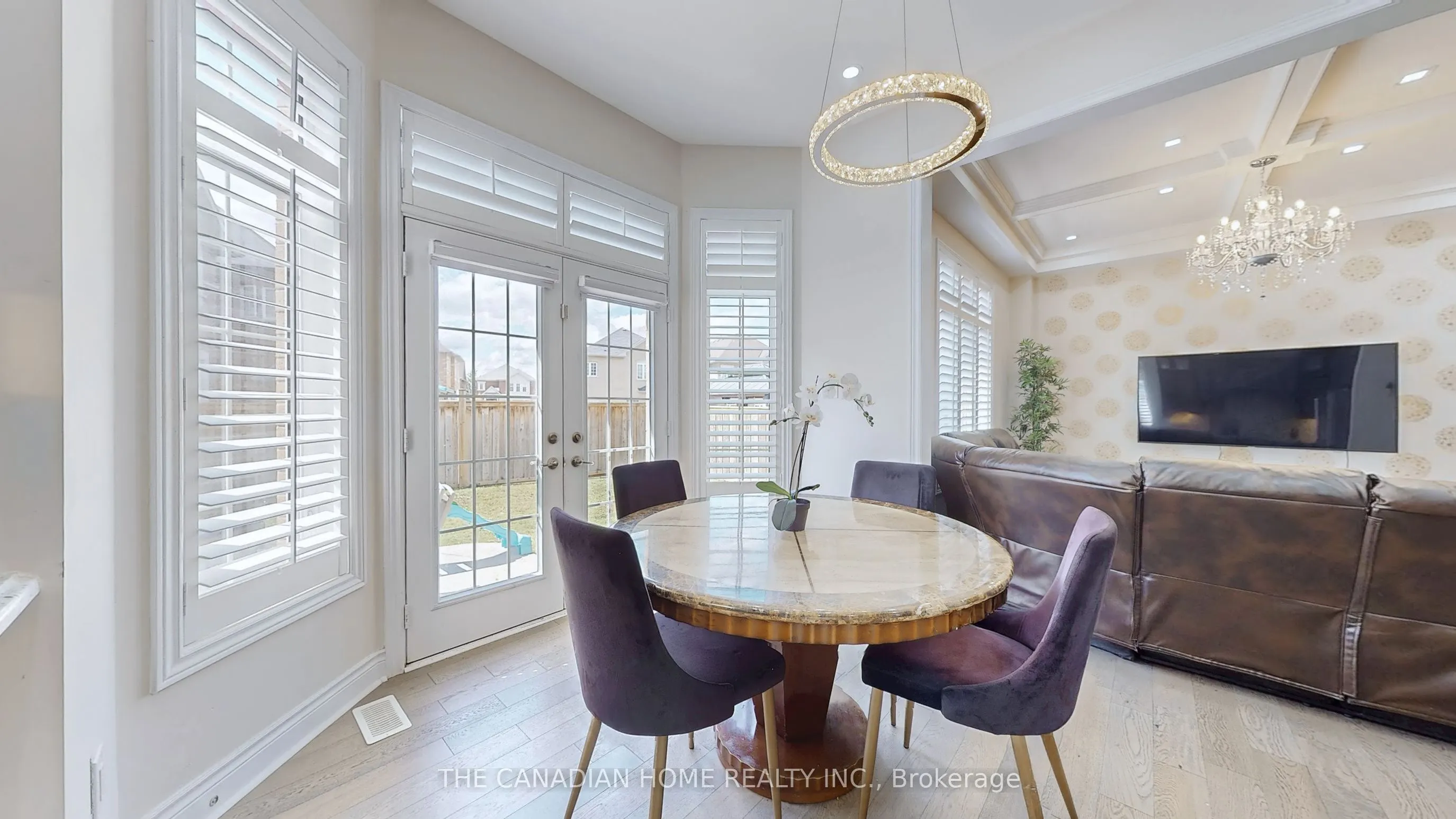 212 Niagara Trail