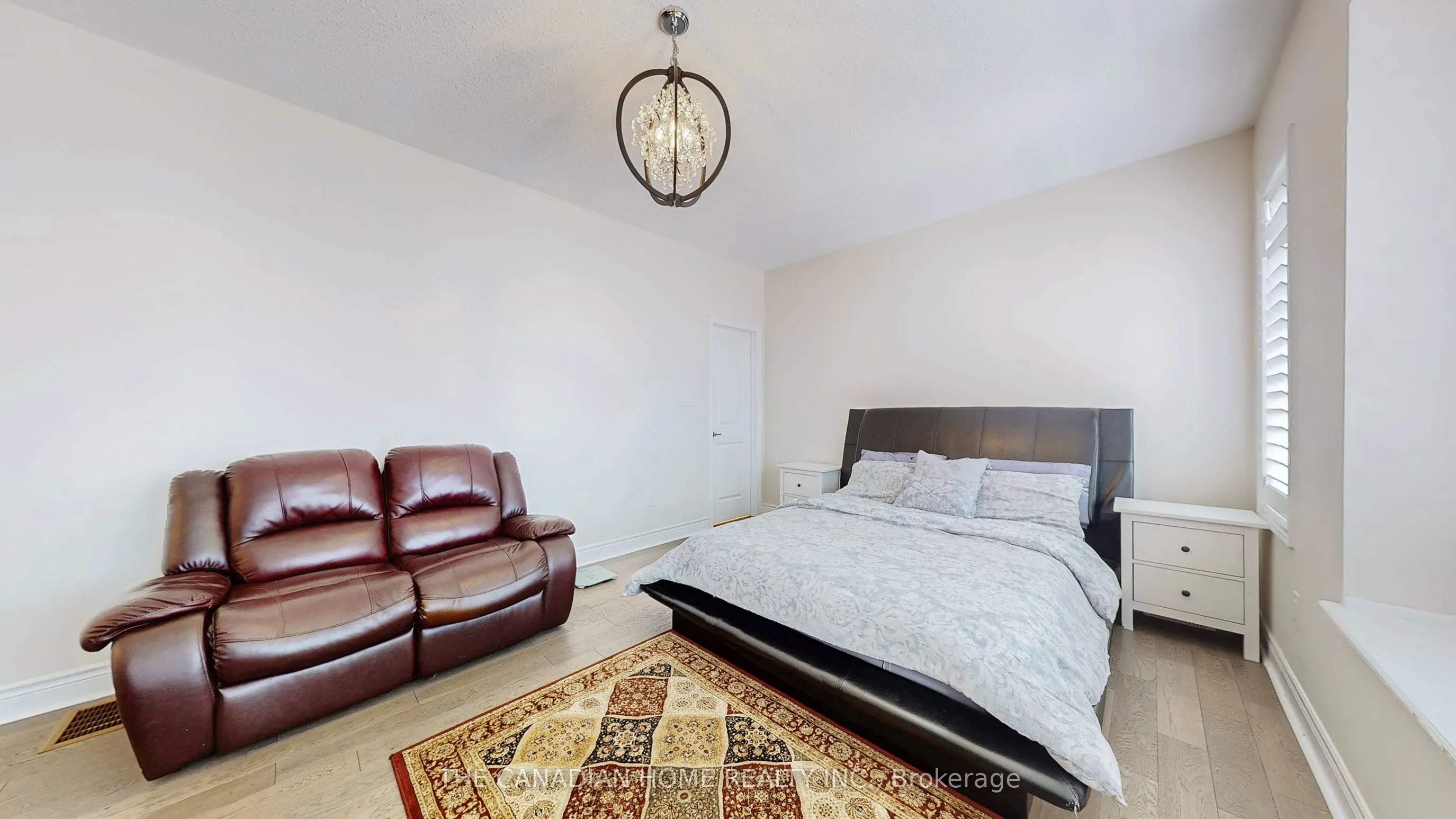 212 Niagara Trail